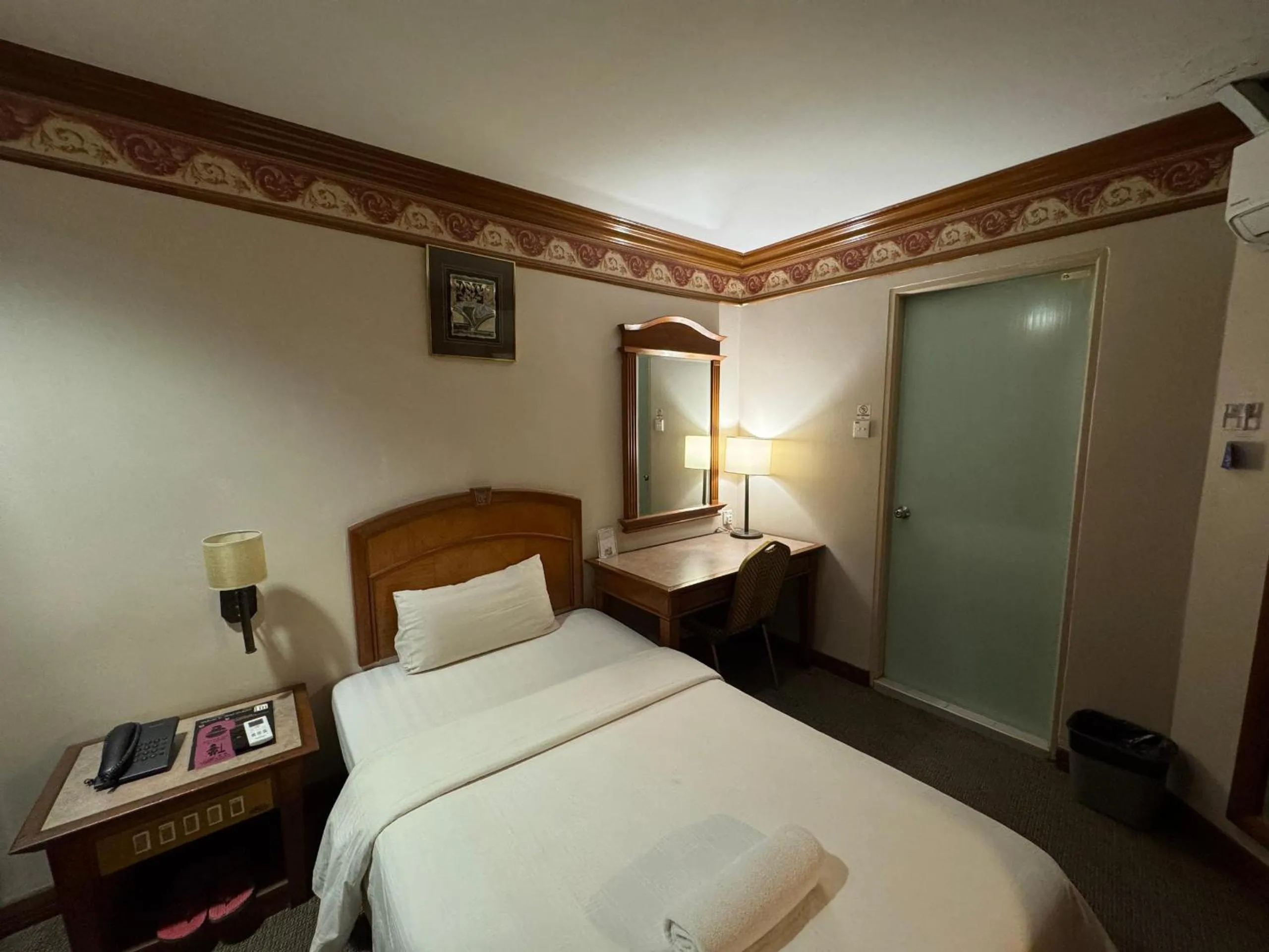 Bedroom, Bed in Hotel Deleeton