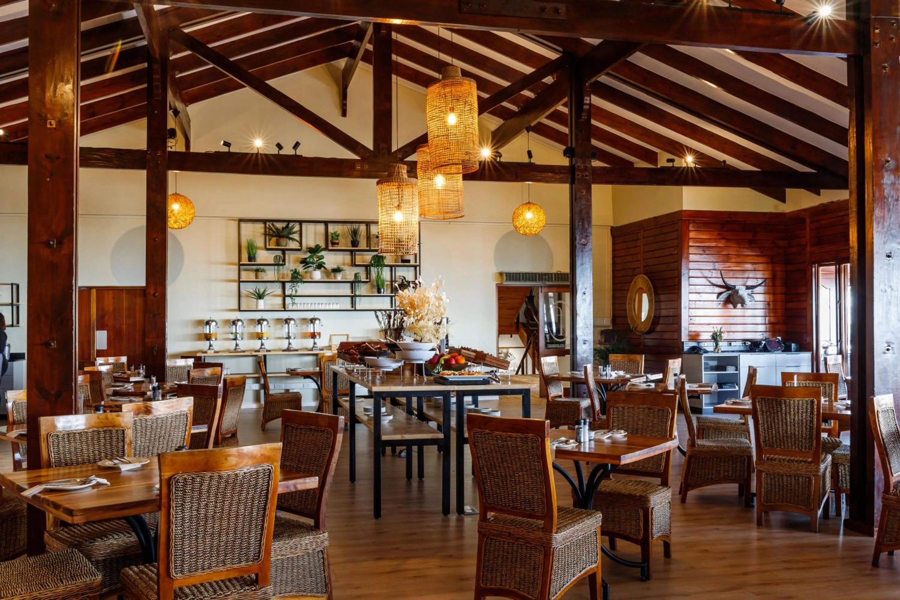 Restaurant/places to eat in The Kelway Hotel