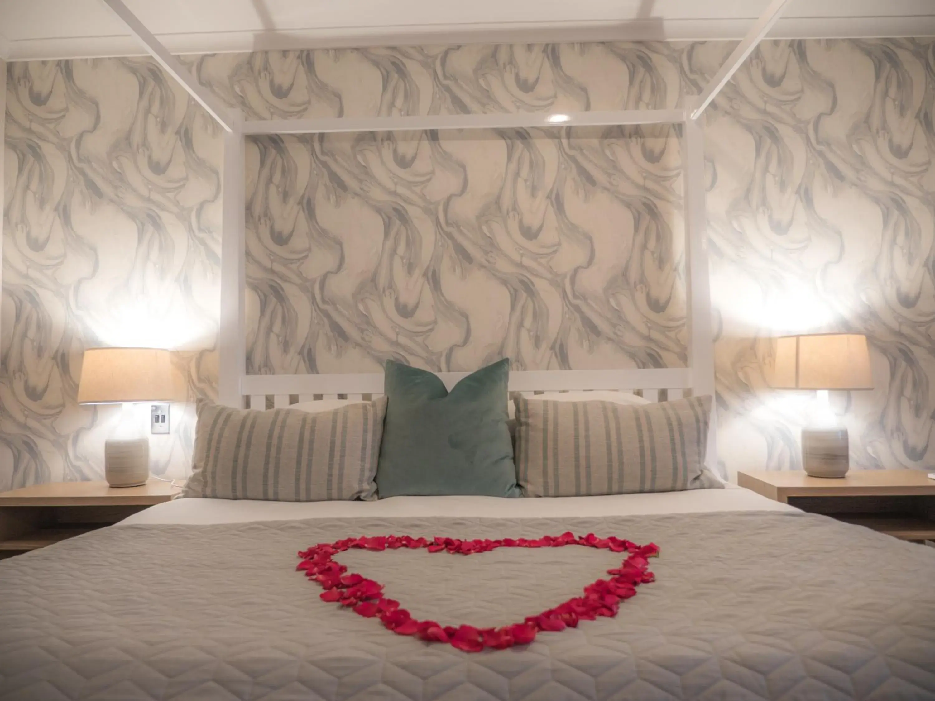 Bed in The Kelway Hotel Bed in The Kelway Hotel