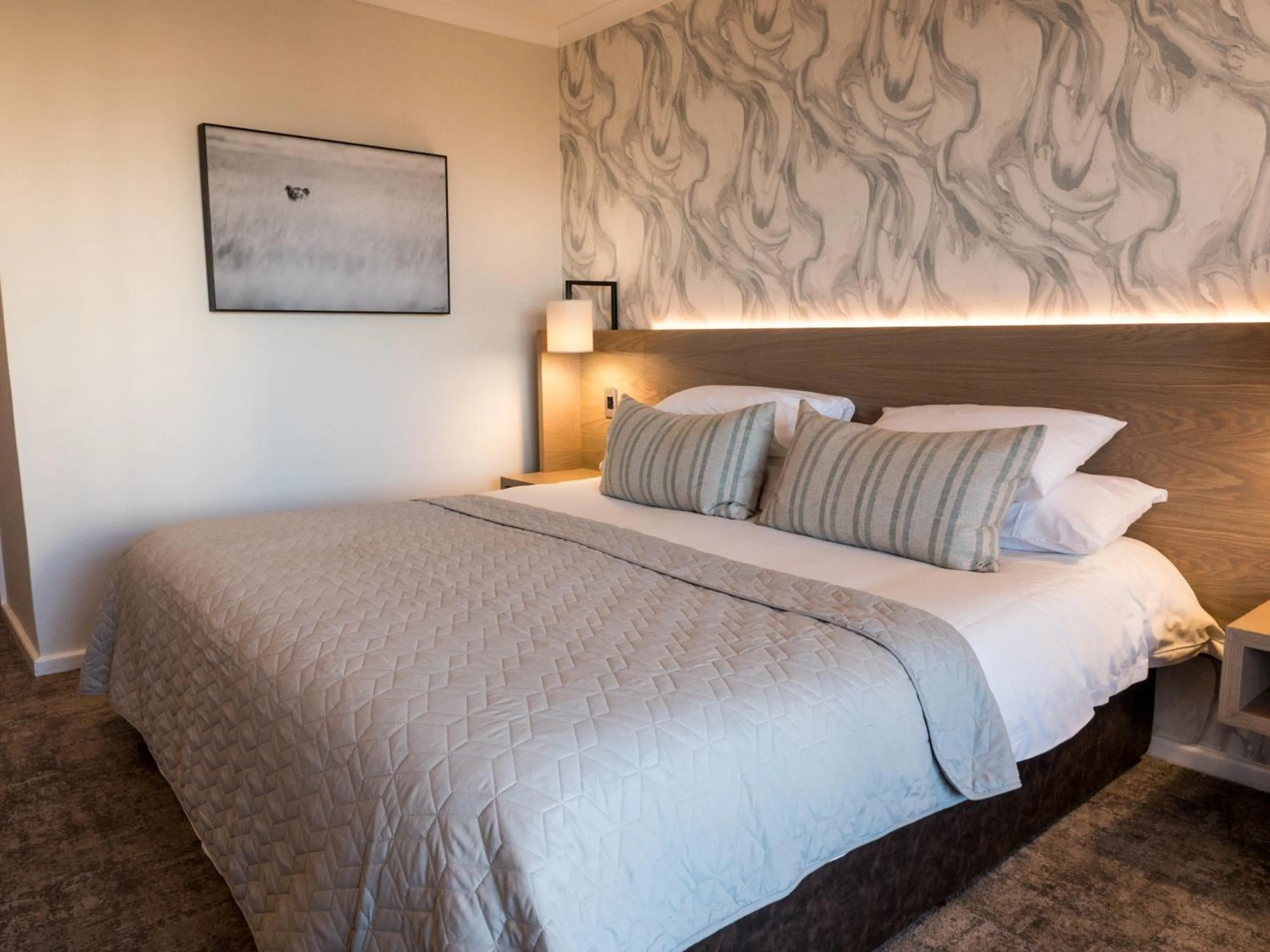 Bed in The Kelway Hotel