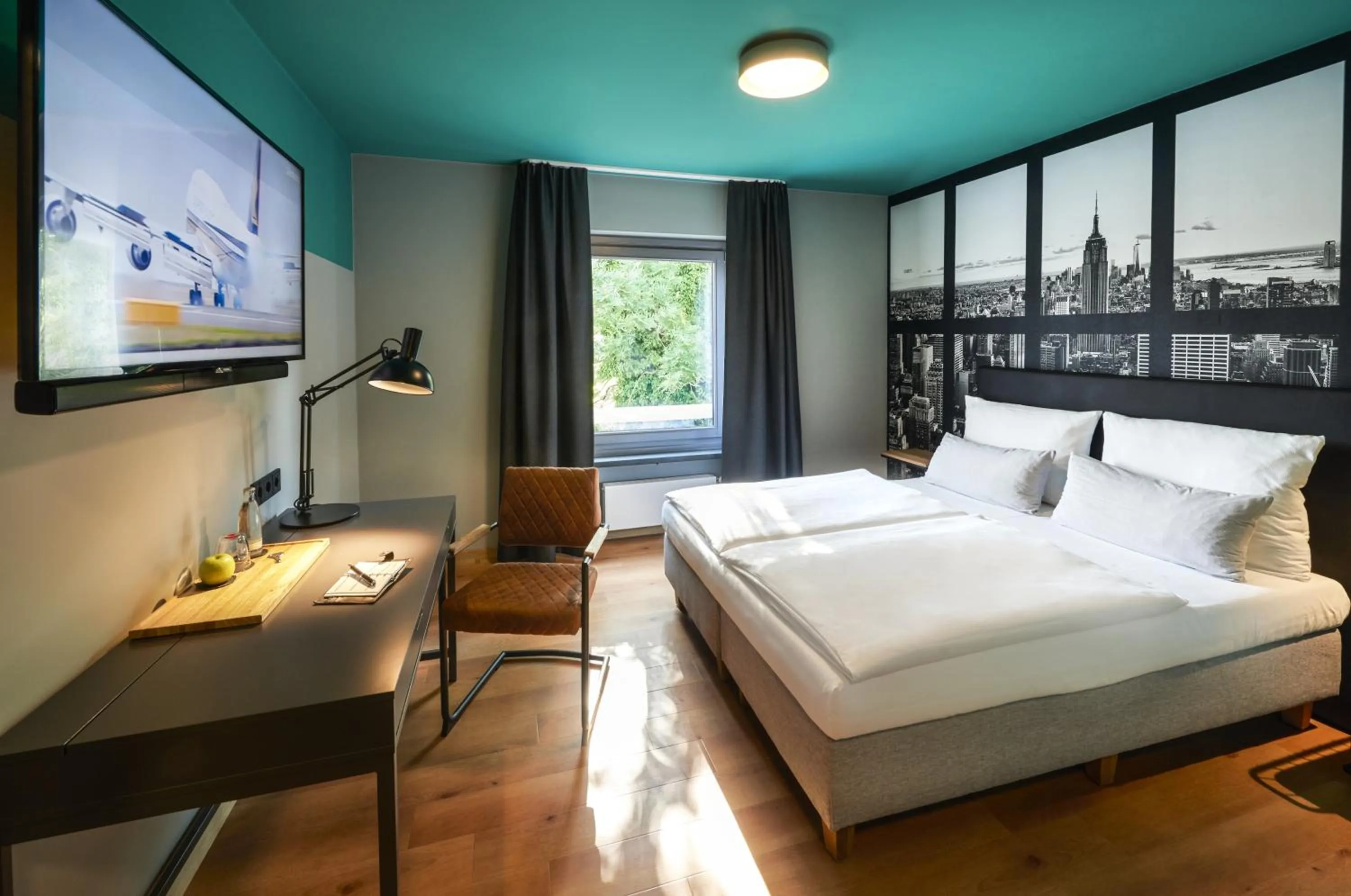 Garden, Bed in QUARTIER 82 by Arcadeon