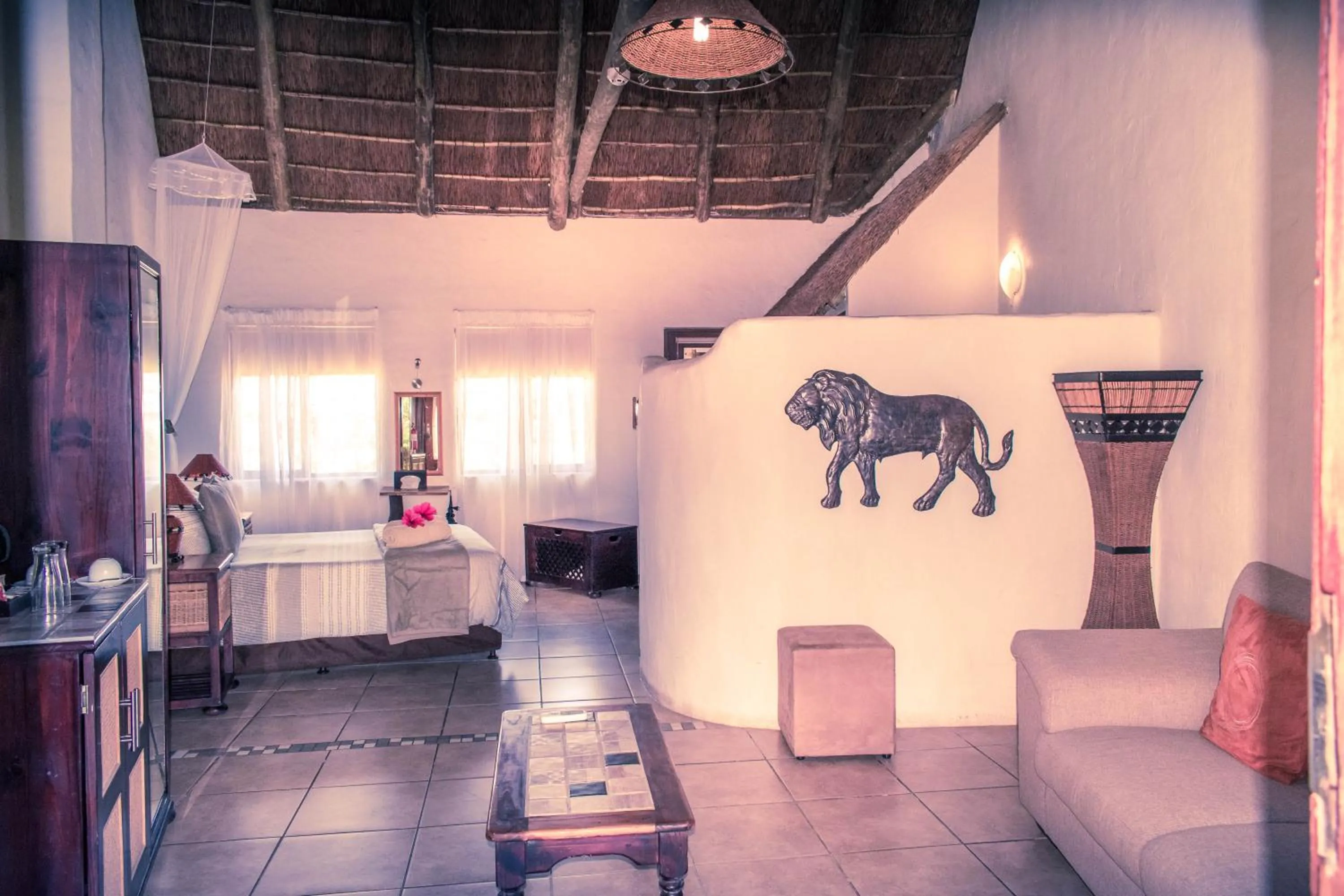 Photo of the whole room in Elephants Footprint Lodge