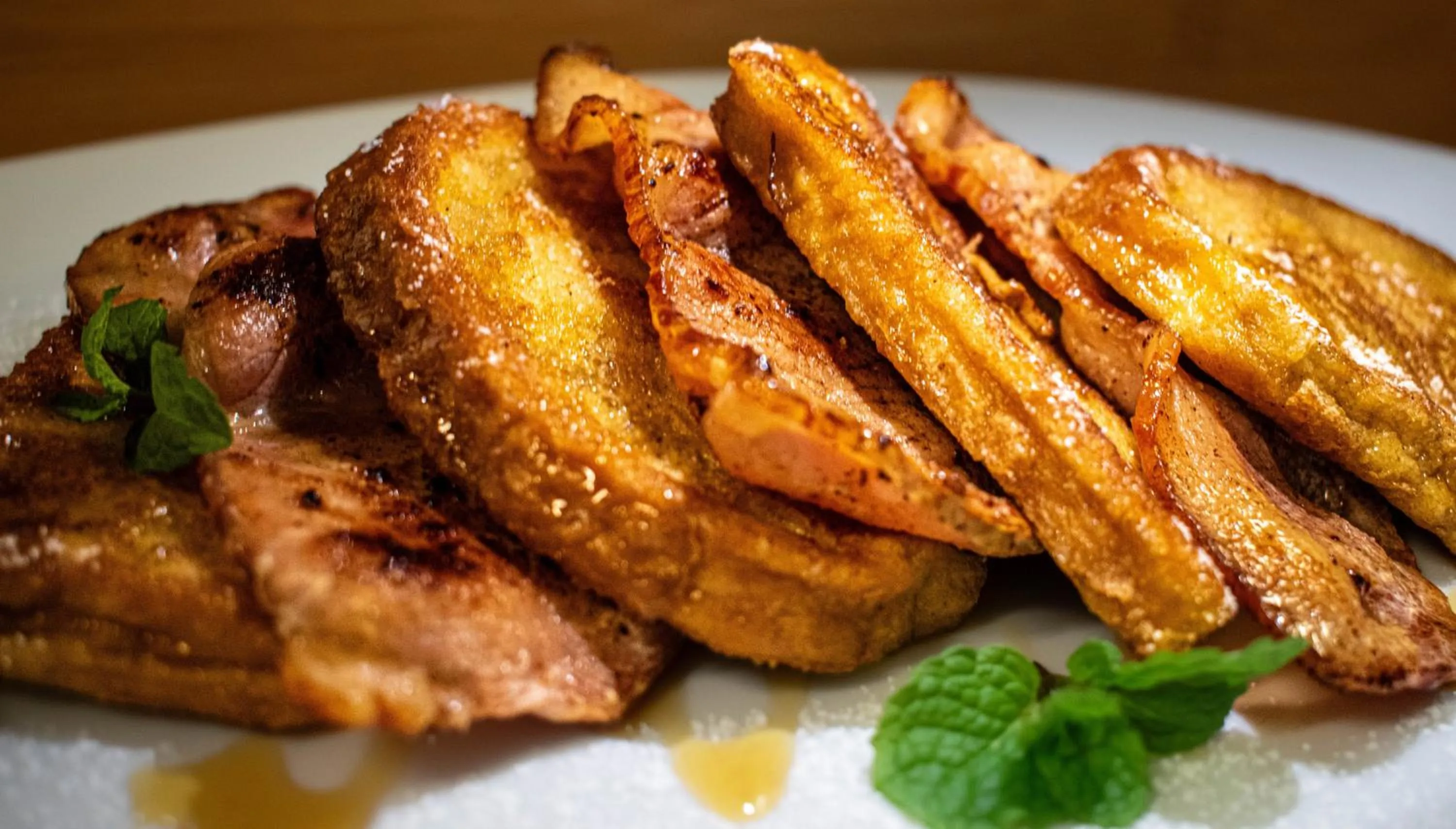 Breakfast in Elephants Footprint Lodge