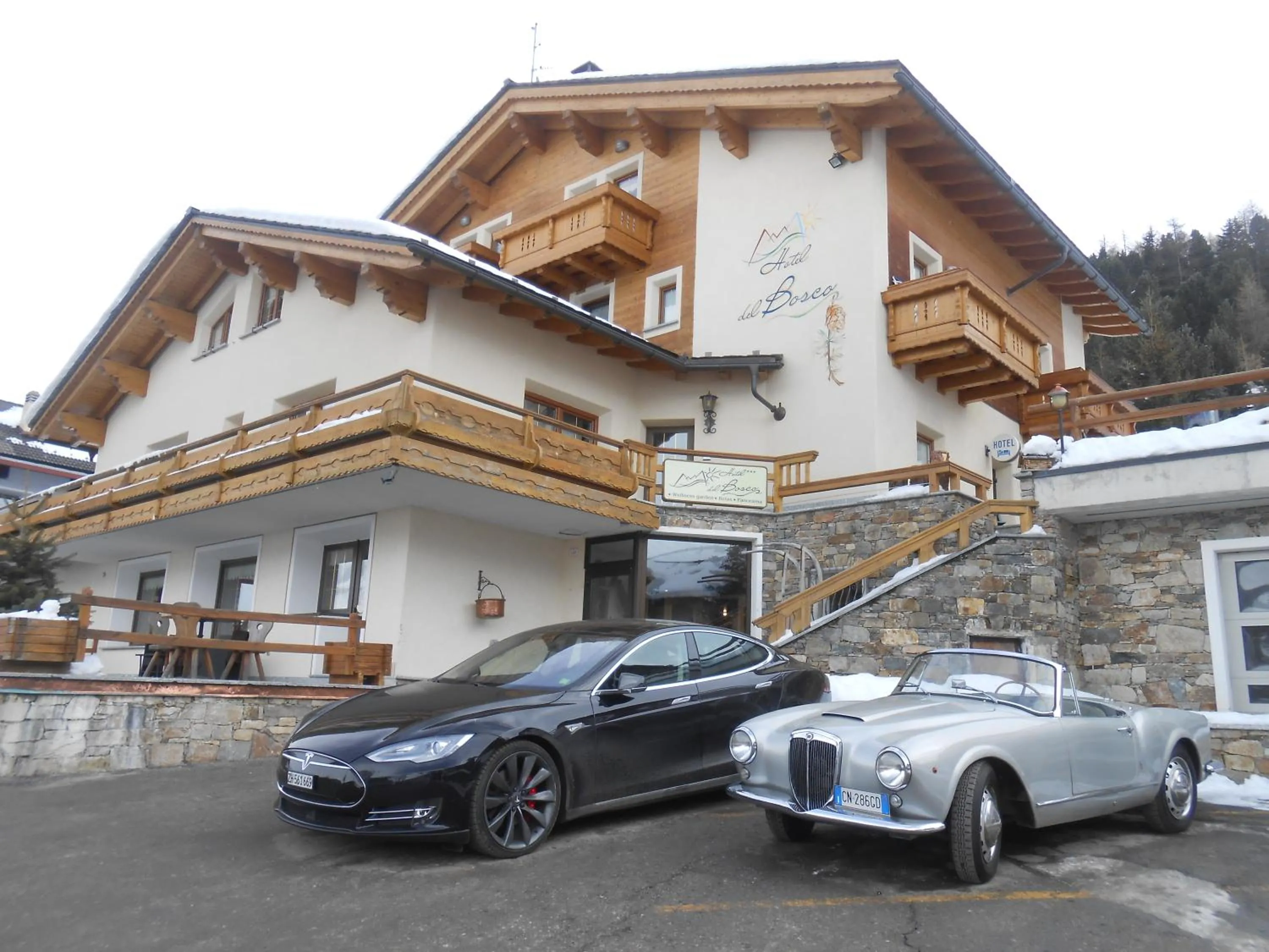 Property building in Hotel del Bosco