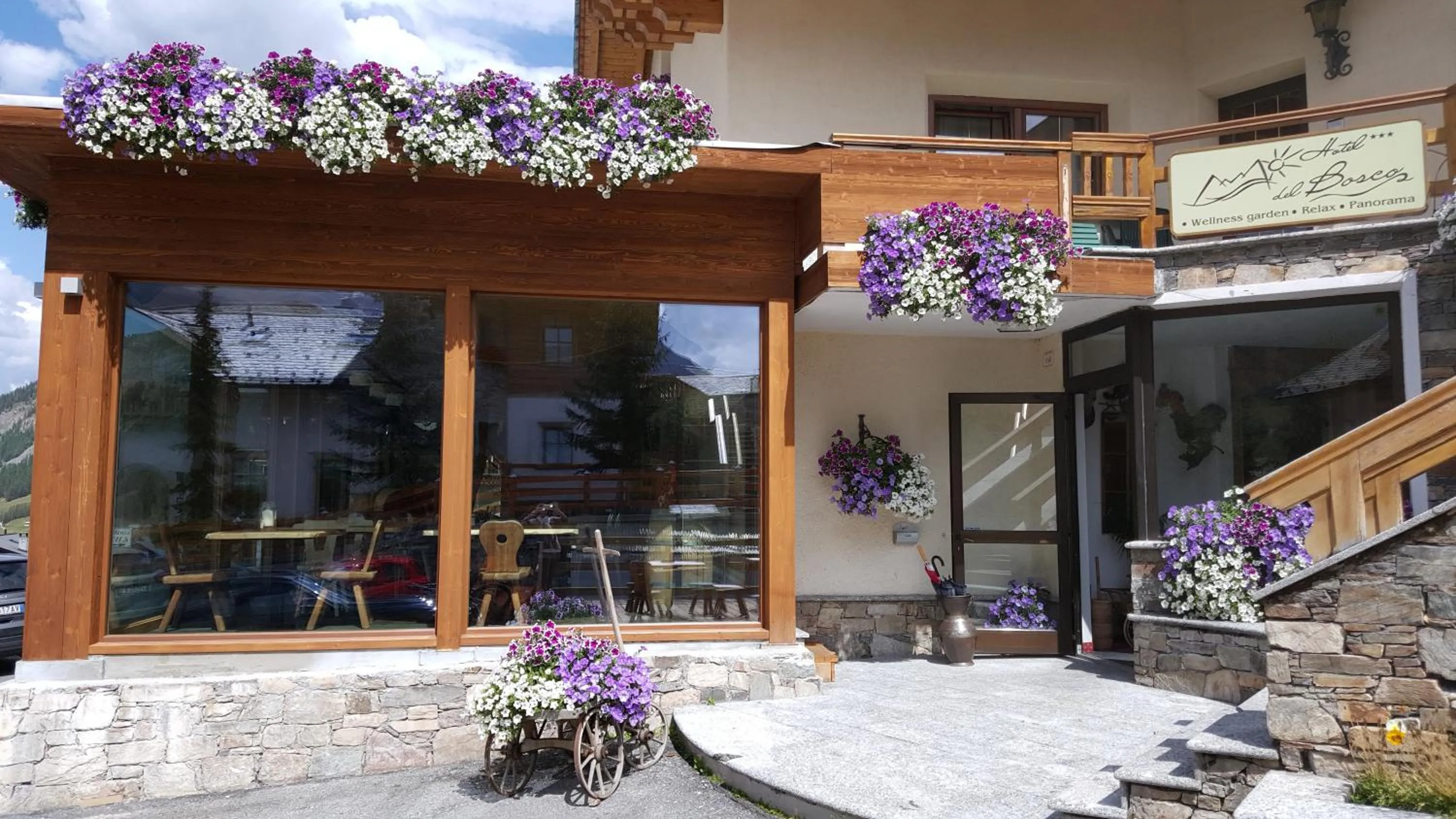 Property building in Hotel del Bosco