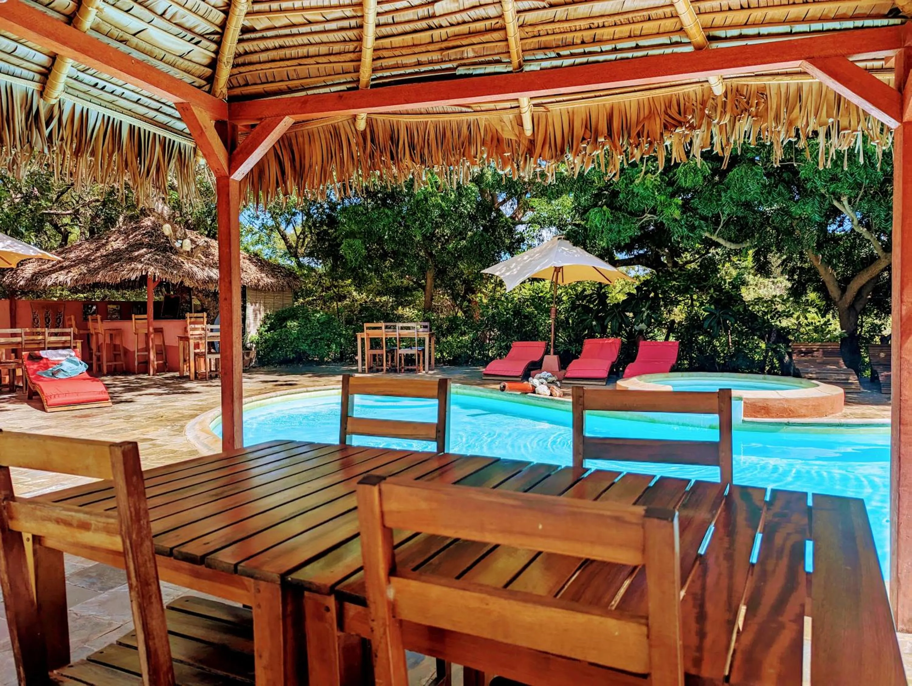 Swimming pool in Hotel Lakana Ramena