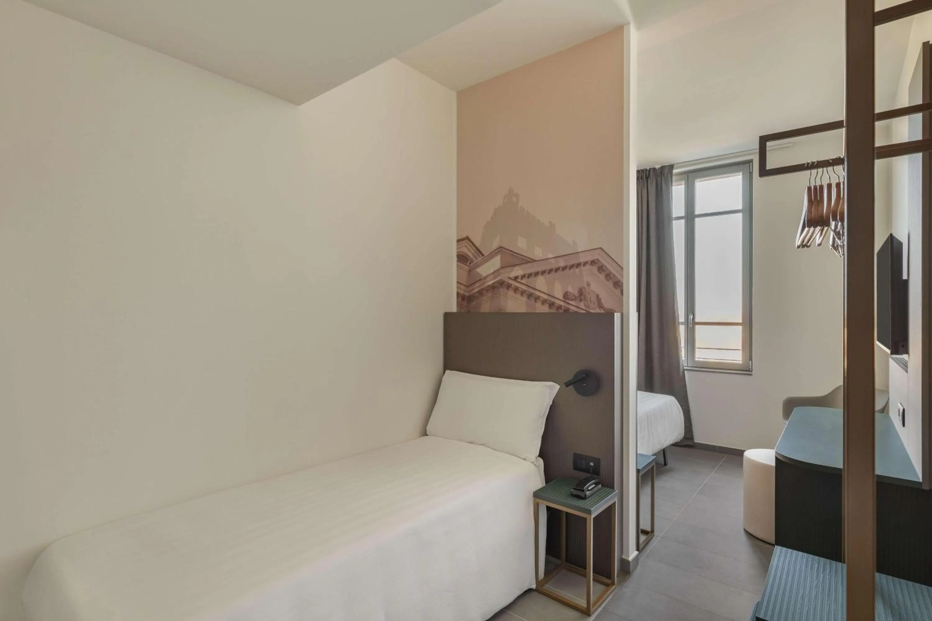 Twin Room in B&B HOTEL Piacenza