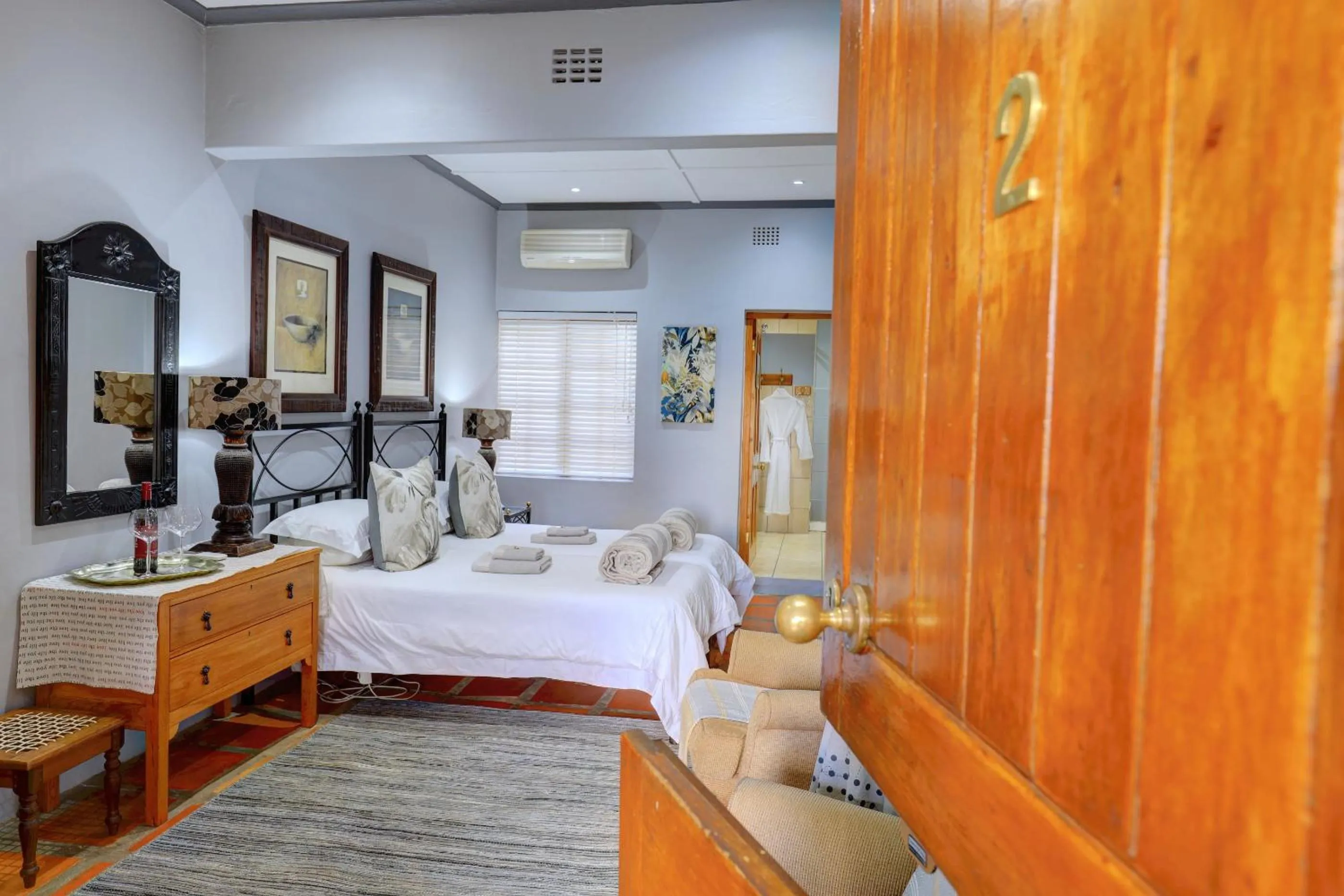 Bed in Thylitshia Villa Country Guest House