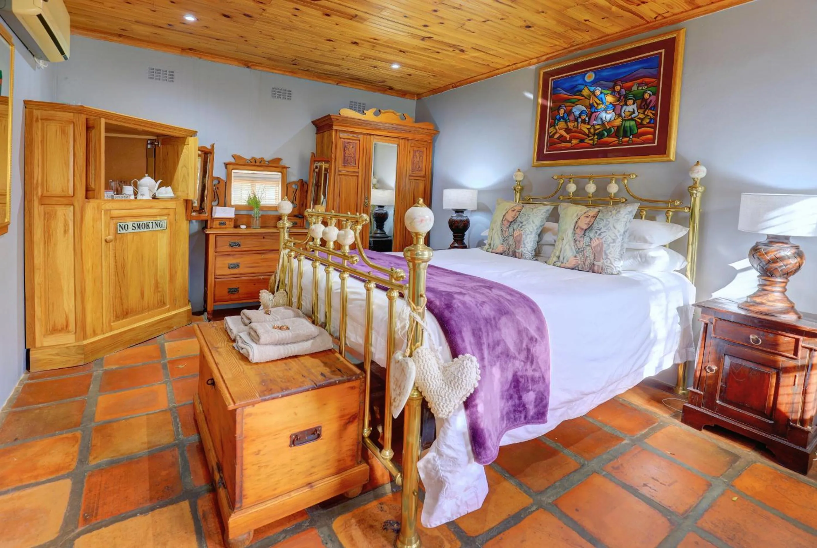 Bed in Thylitshia Villa Country Guest House