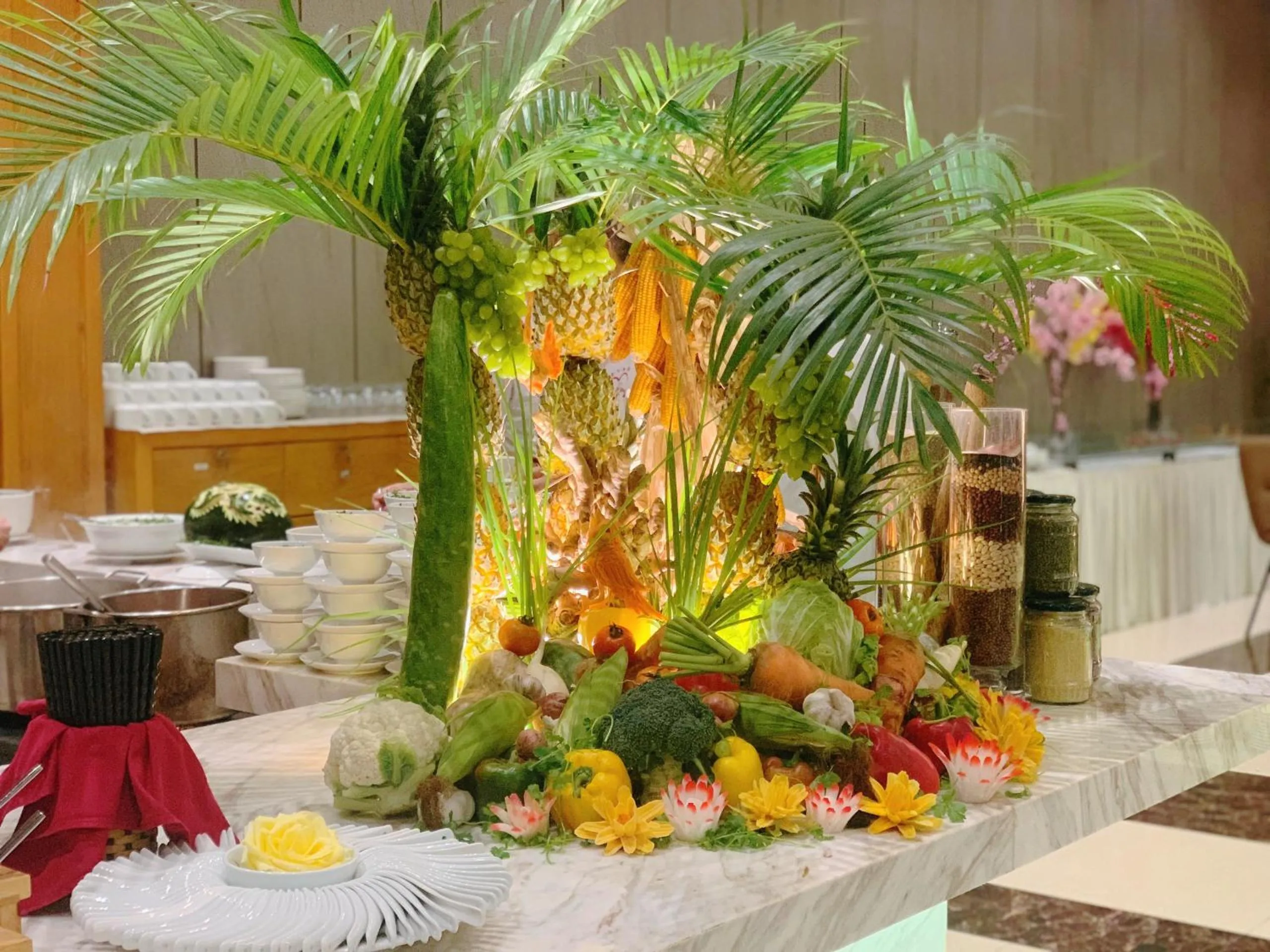 Restaurant/places to eat in Muong Thanh Luxury Nhat Le Hotel