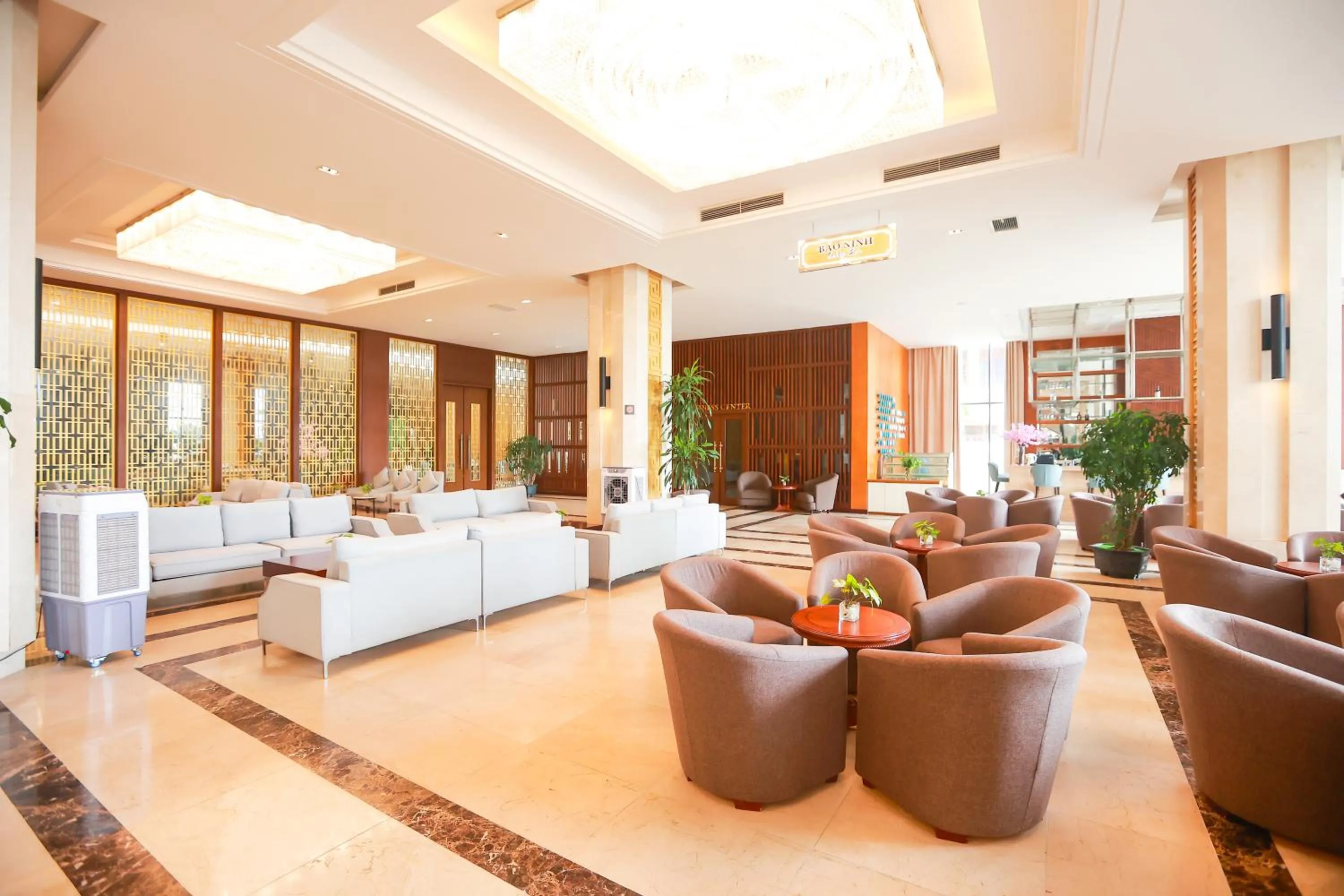 concierge in Muong Thanh Luxury Nhat Le Hotel