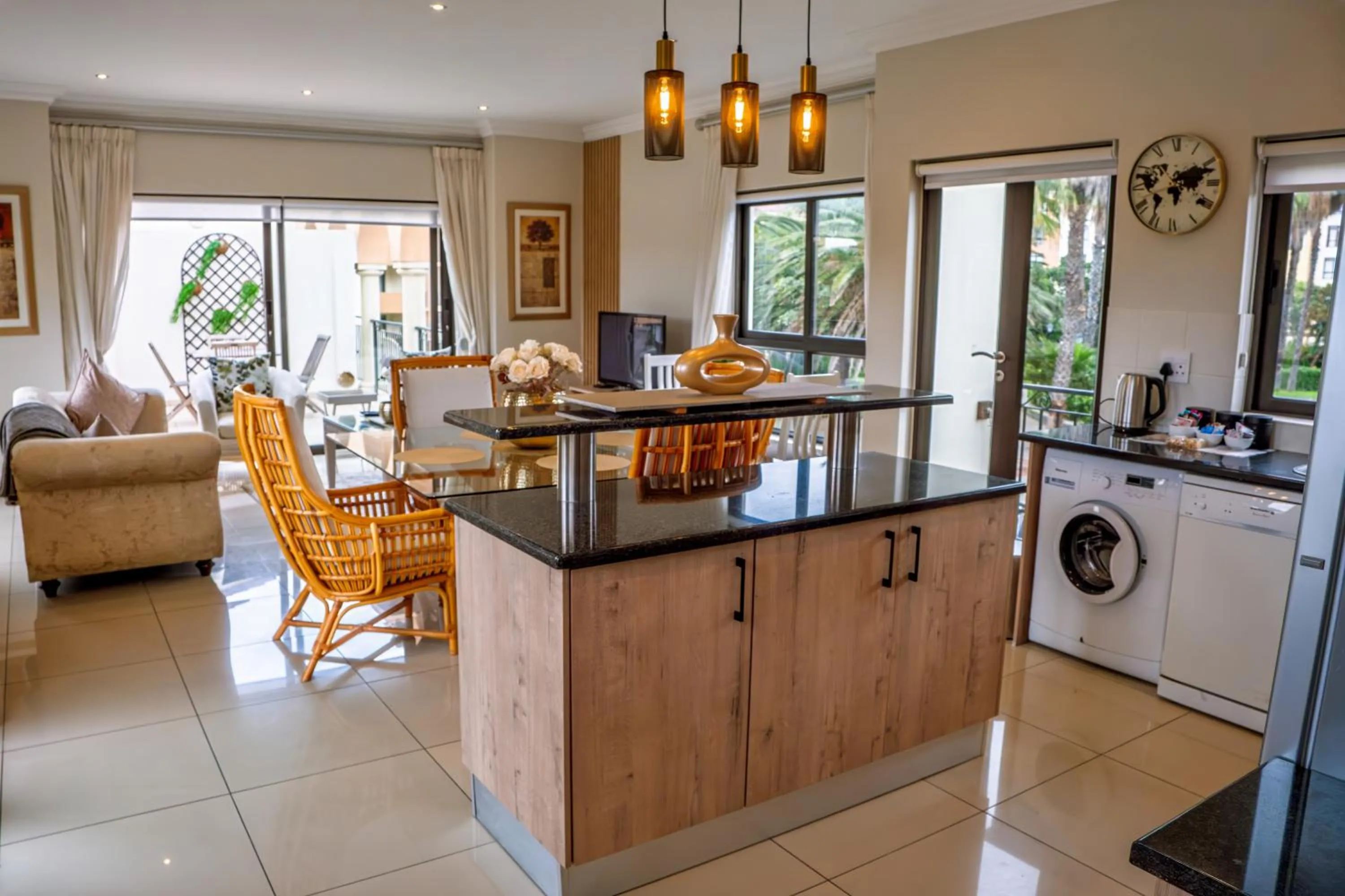 Kitchen or kitchenette in Majorca Apartments by BON Hotels