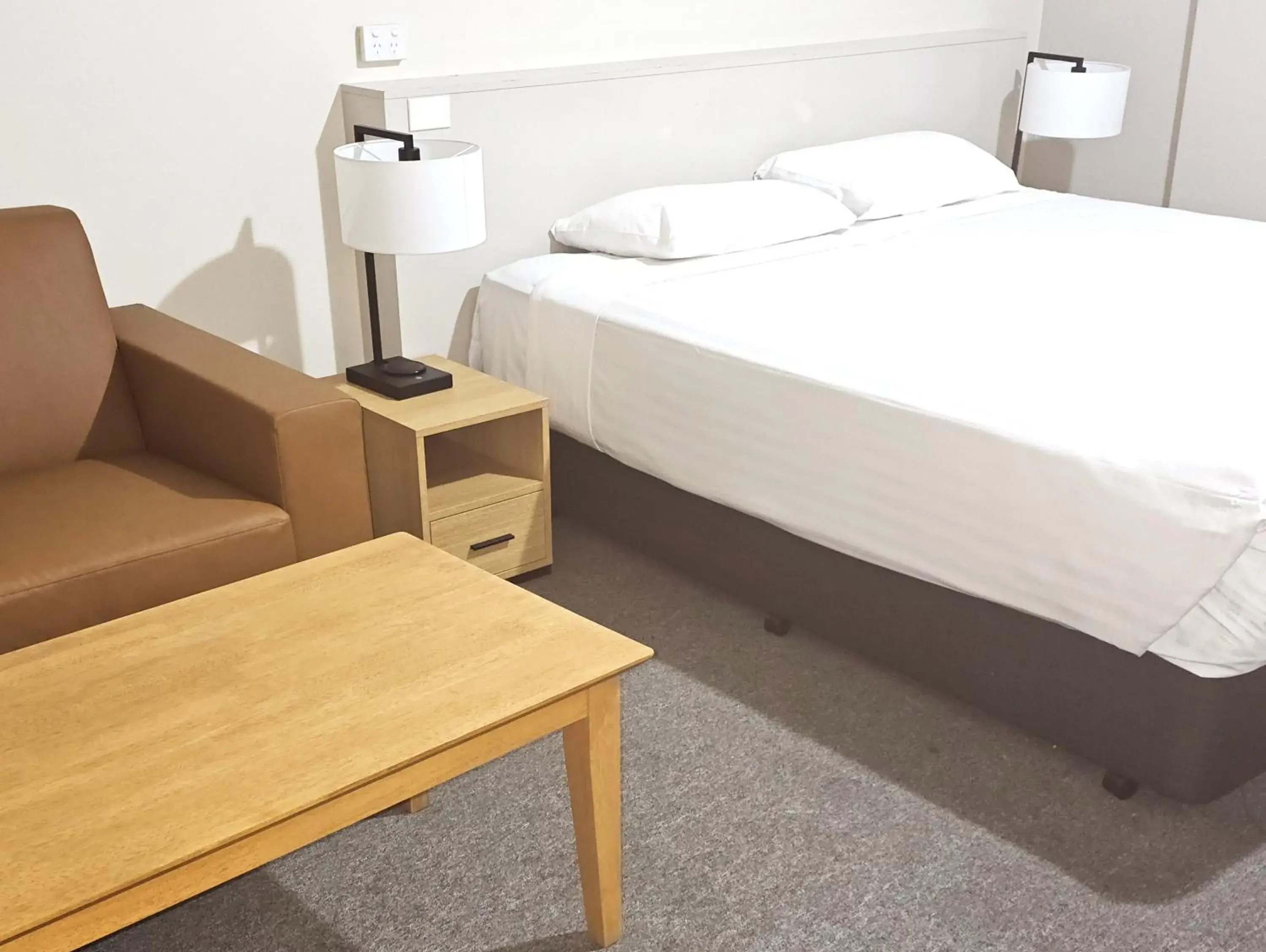 Standard King Room in Sanno Marracoonda Perth Airport Hotel Standard King Room in Sanno Marracoonda Perth Airport Hotel