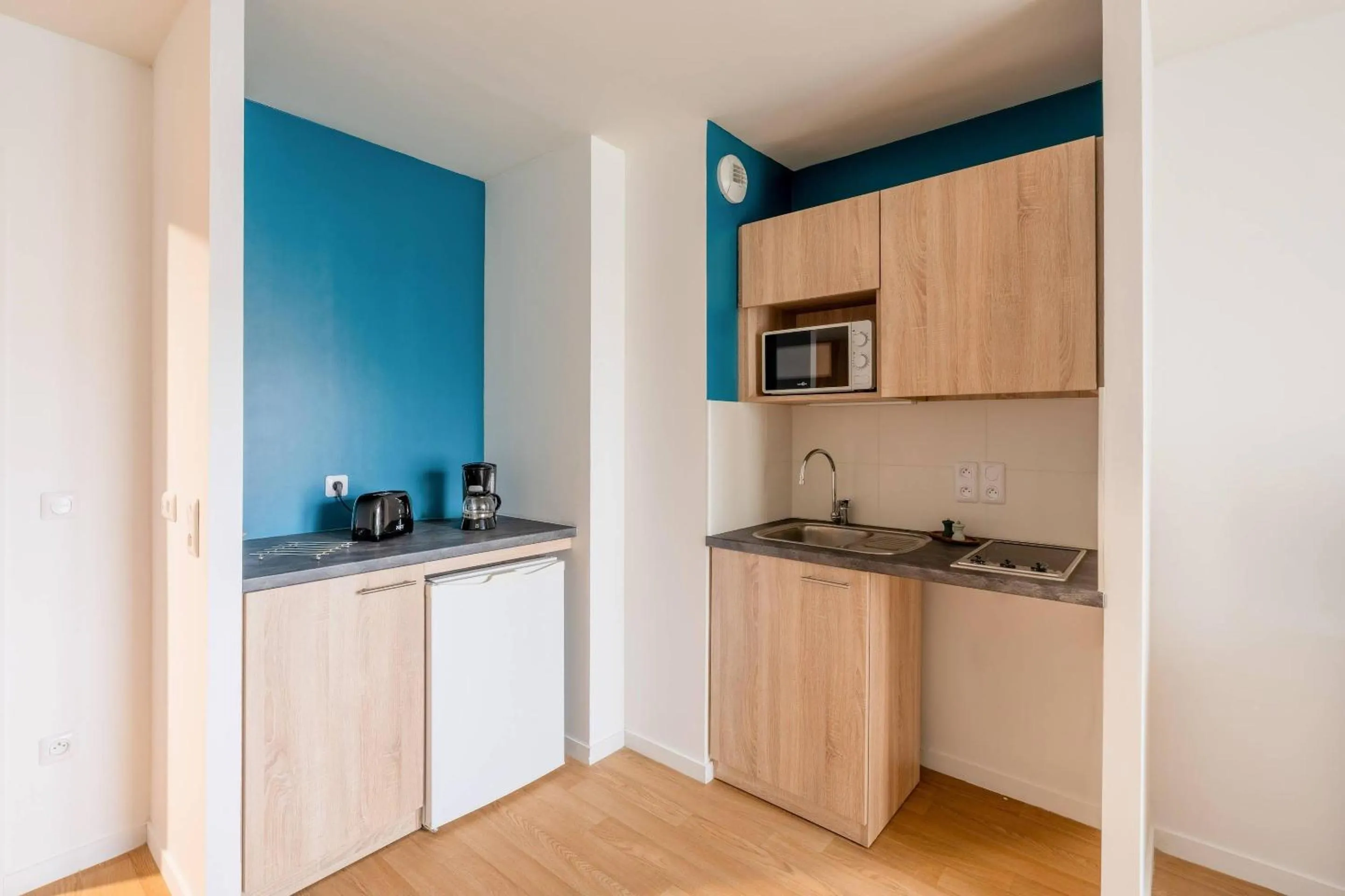 Bedroom in Quality Aparthotel Reims - Les Capucins