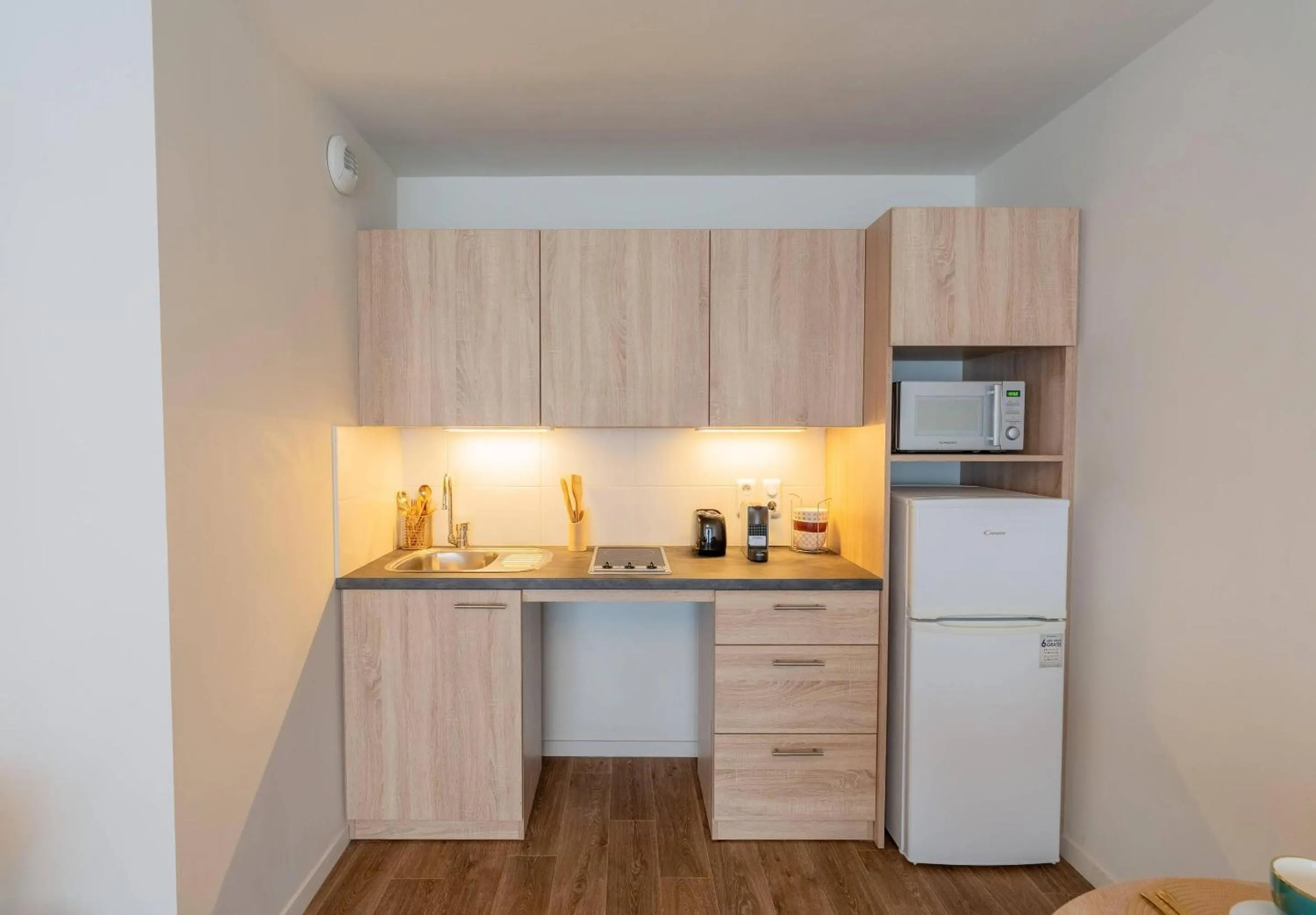 Bedroom in Quality Aparthotel Reims - Les Capucins