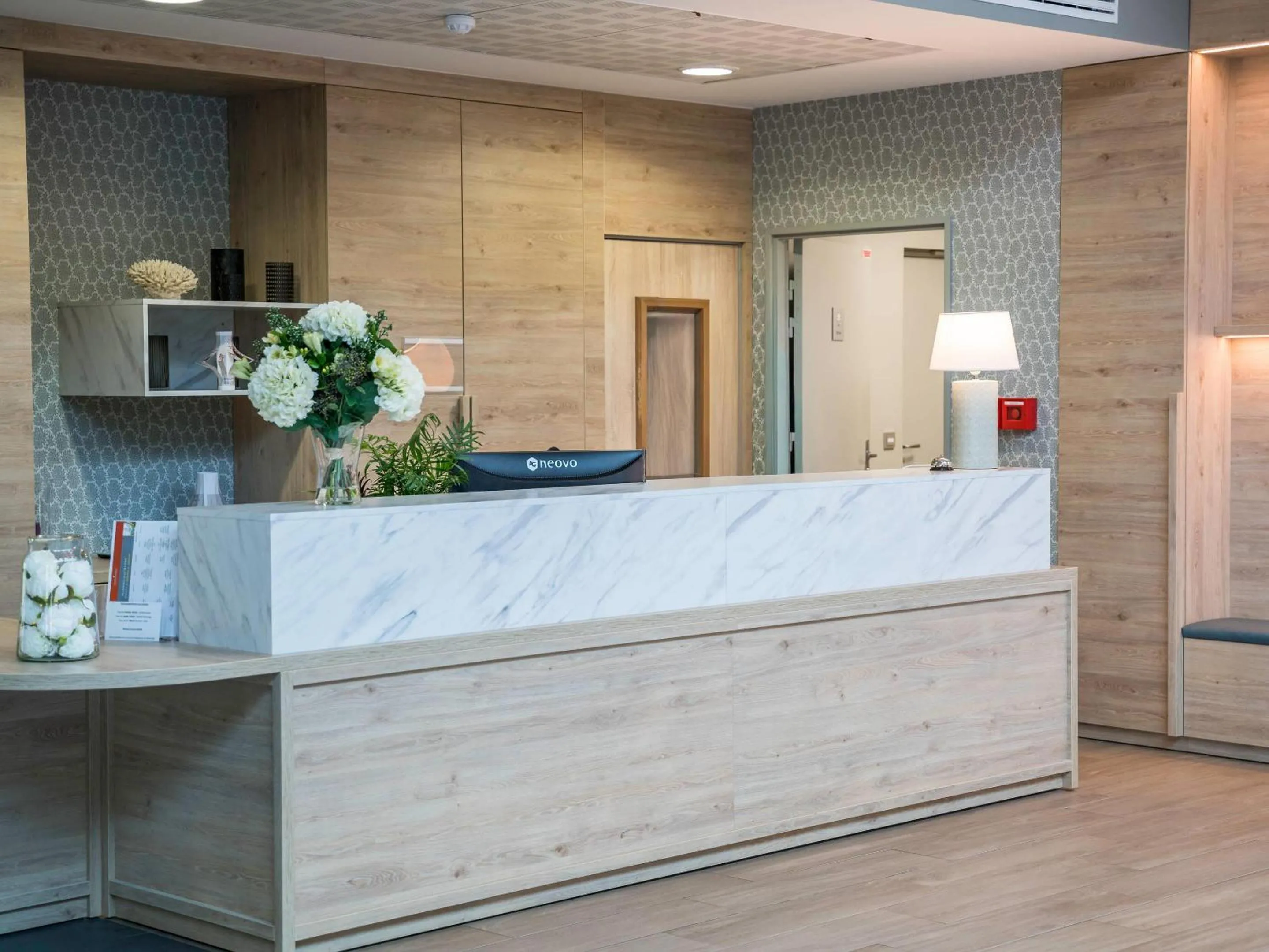 Lobby or reception in Quality Aparthotel Morangis Orly