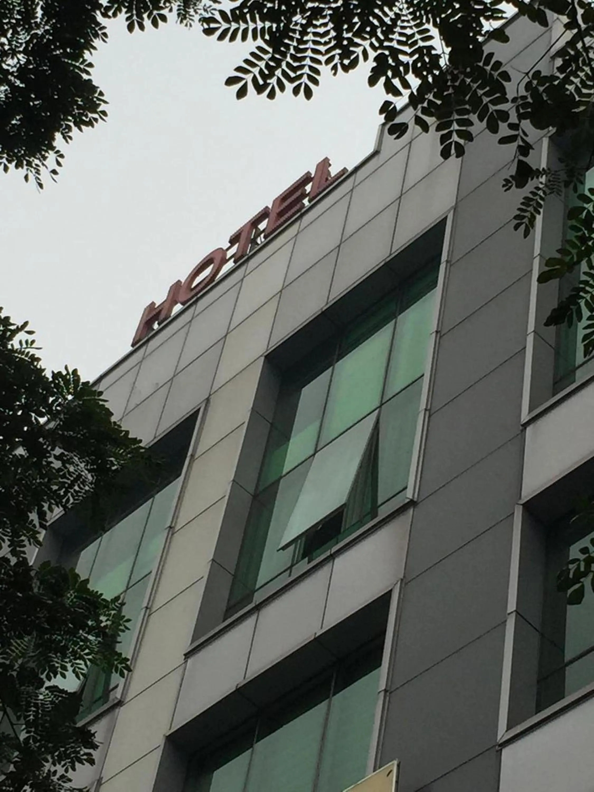 Day in Raintree Hotel