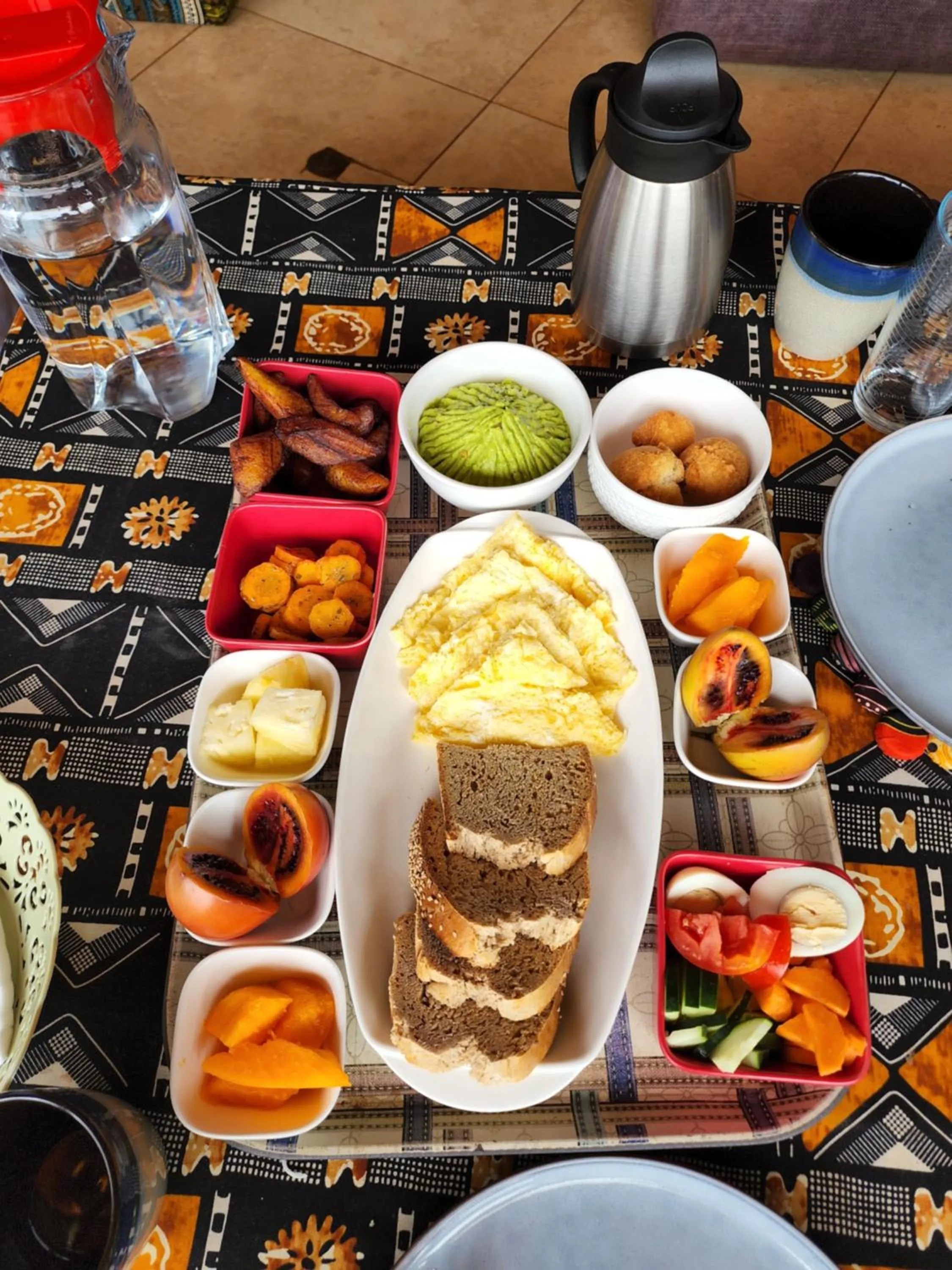 Restaurant/places to eat in Yambi Guesthouse