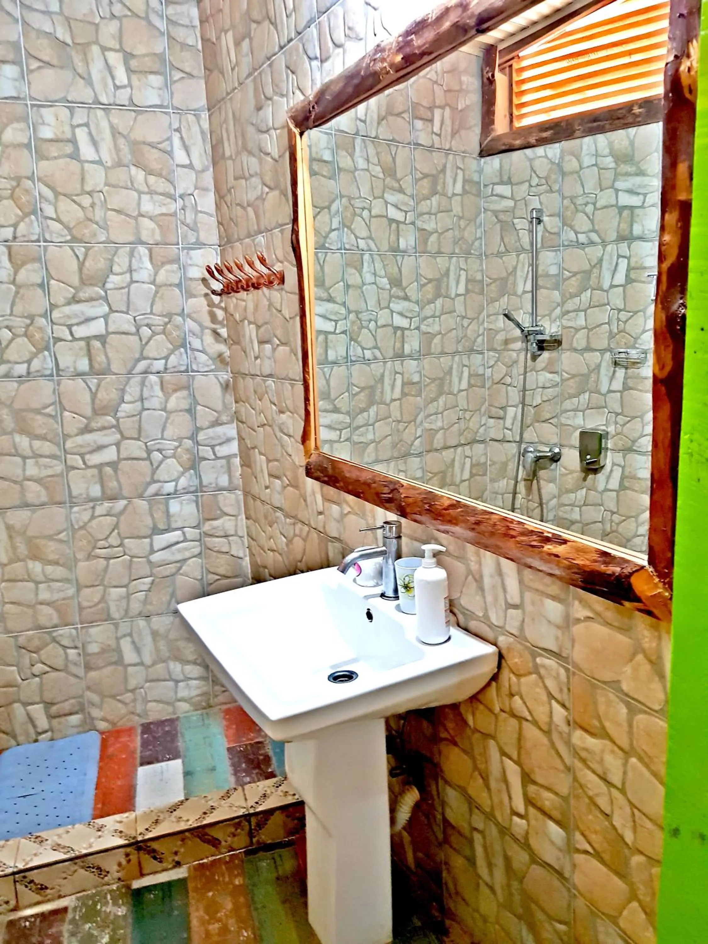 Bathroom in Yambi Guesthouse