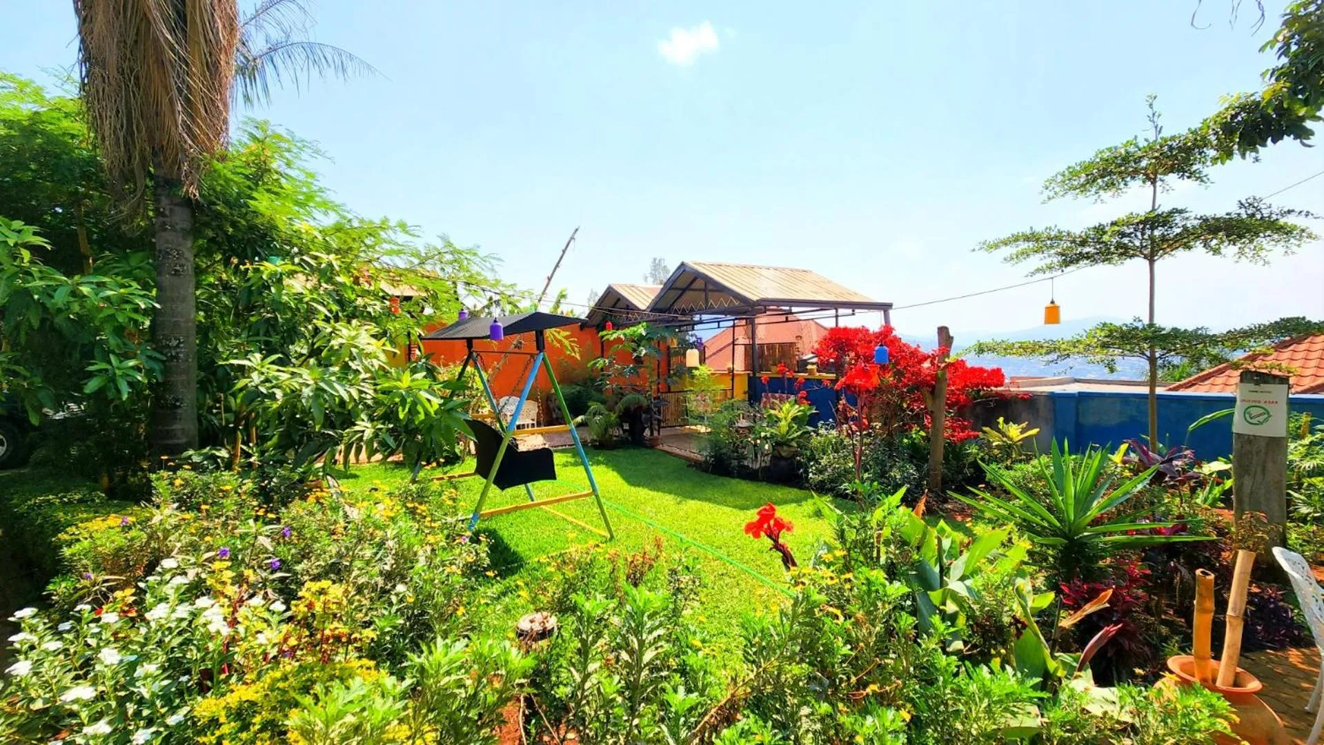 Garden in Yambi Guesthouse