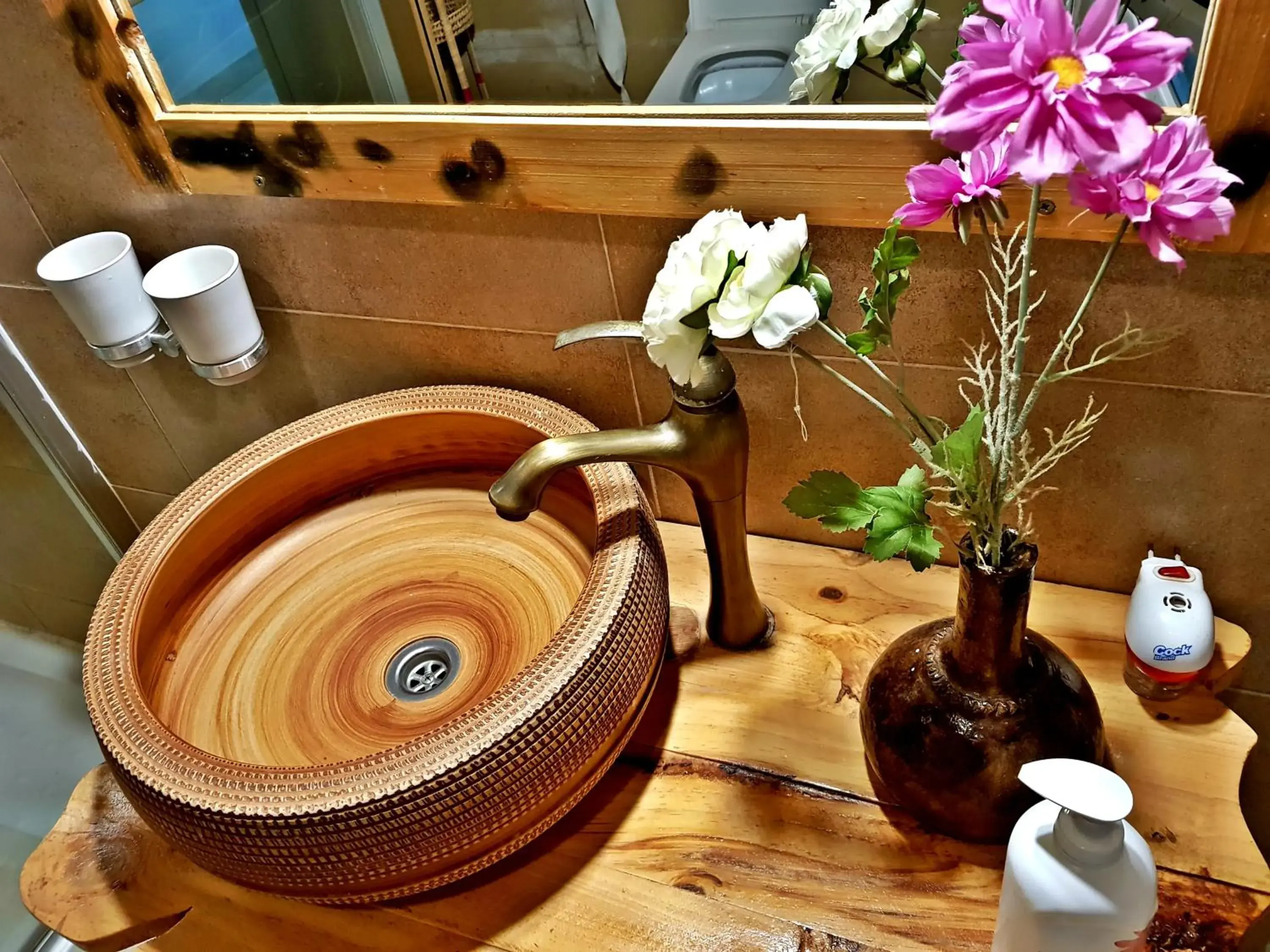 Standard Twin Room in Yambi Guesthouse Standard Twin Room in Yambi Guesthouse