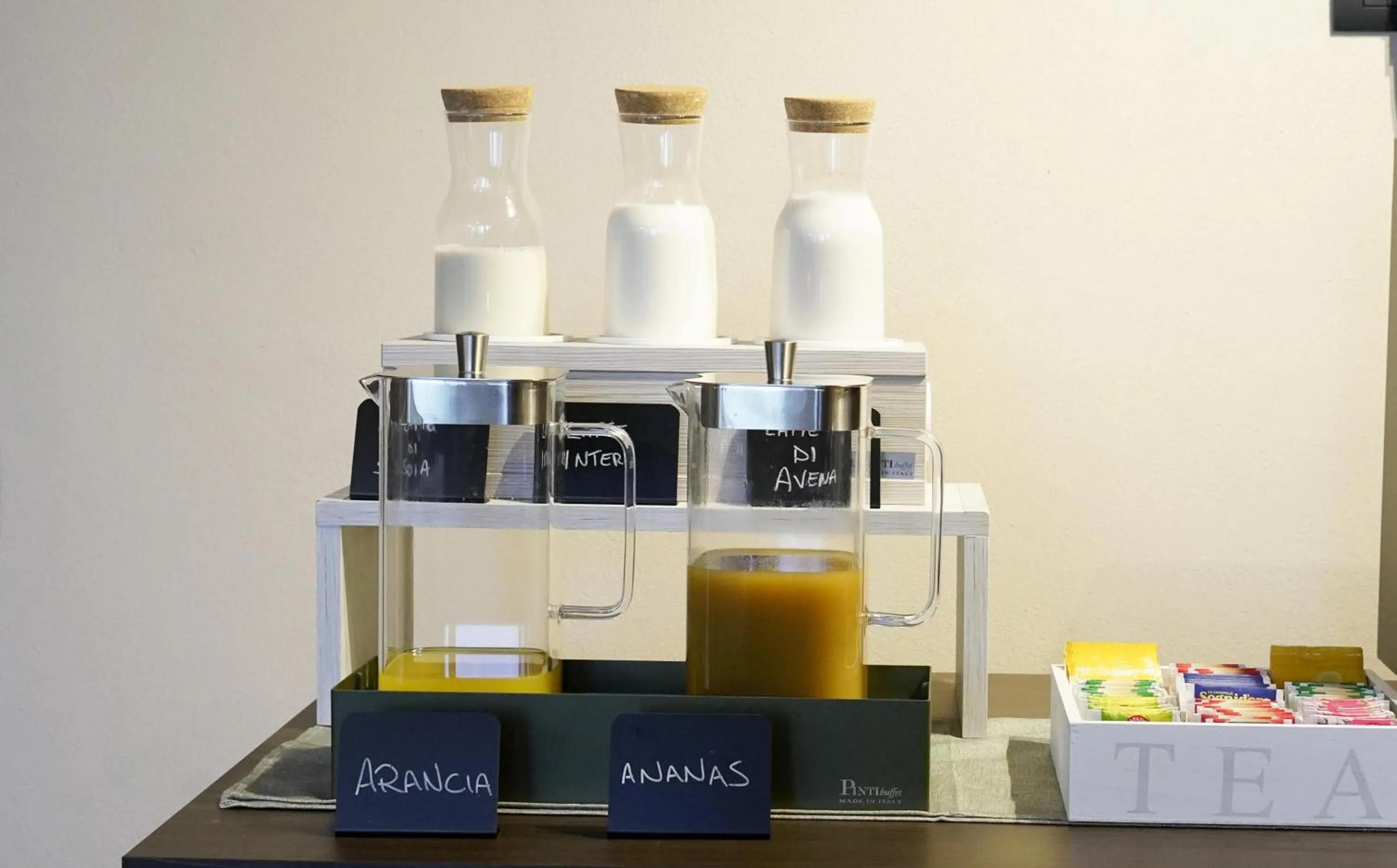 Continental breakfast in Locanda del lupo