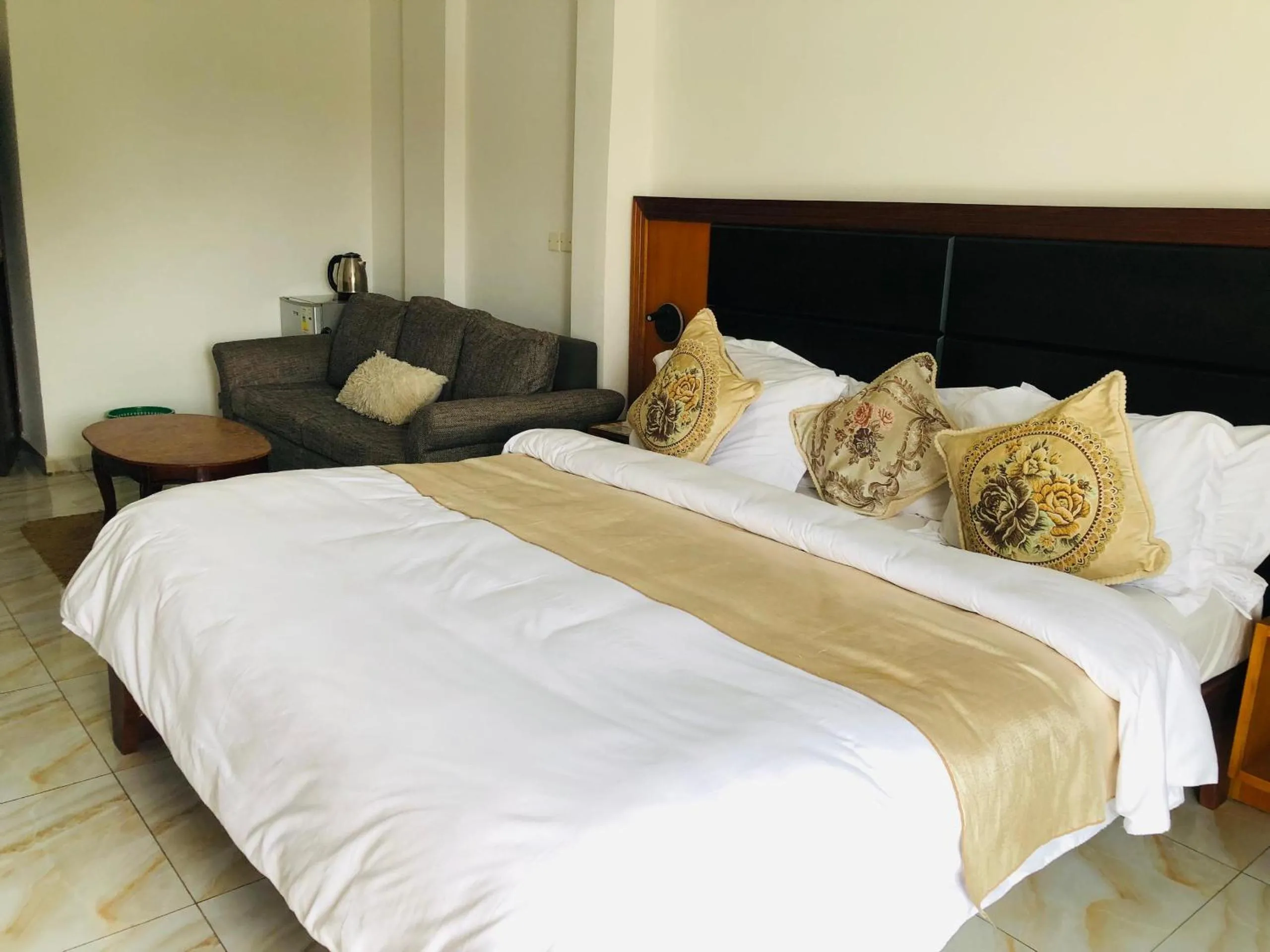 Bedroom, Bed in residence hoteliere samba
