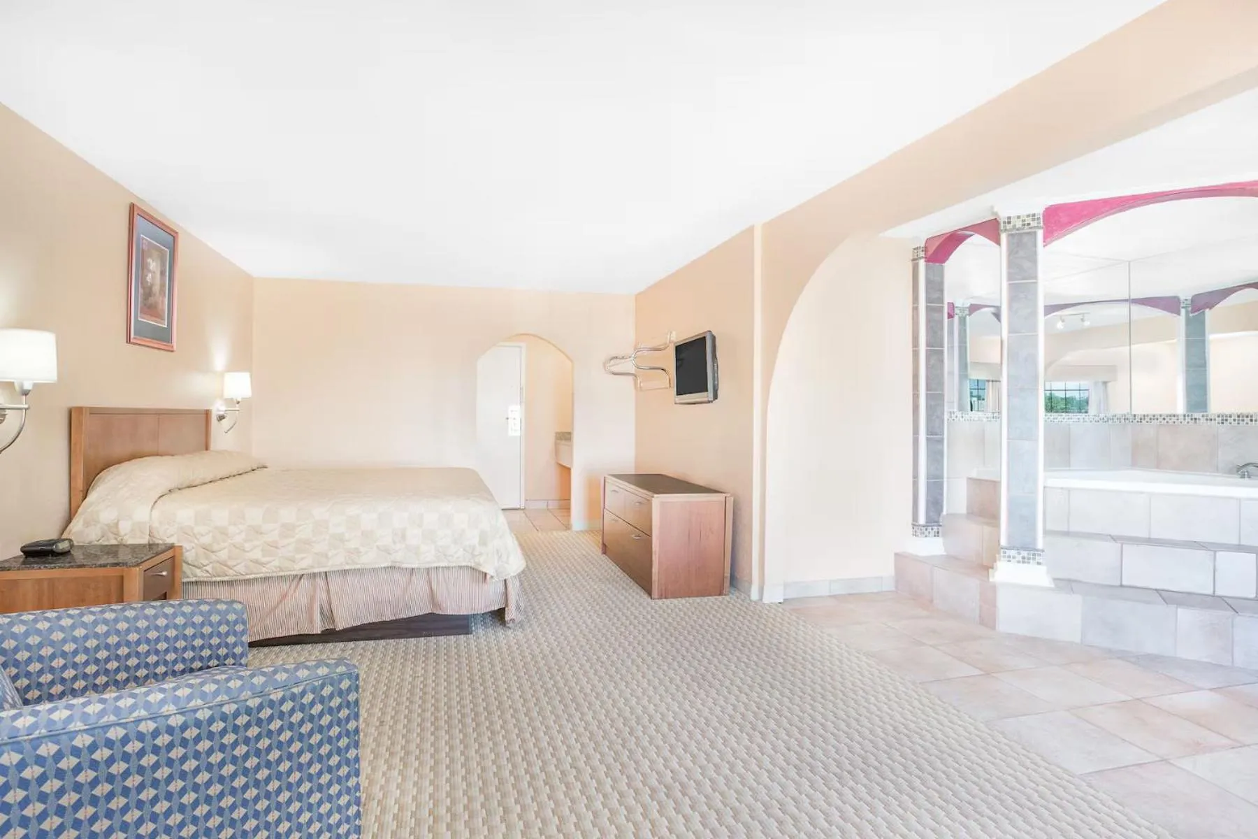 Bed in Super Motel