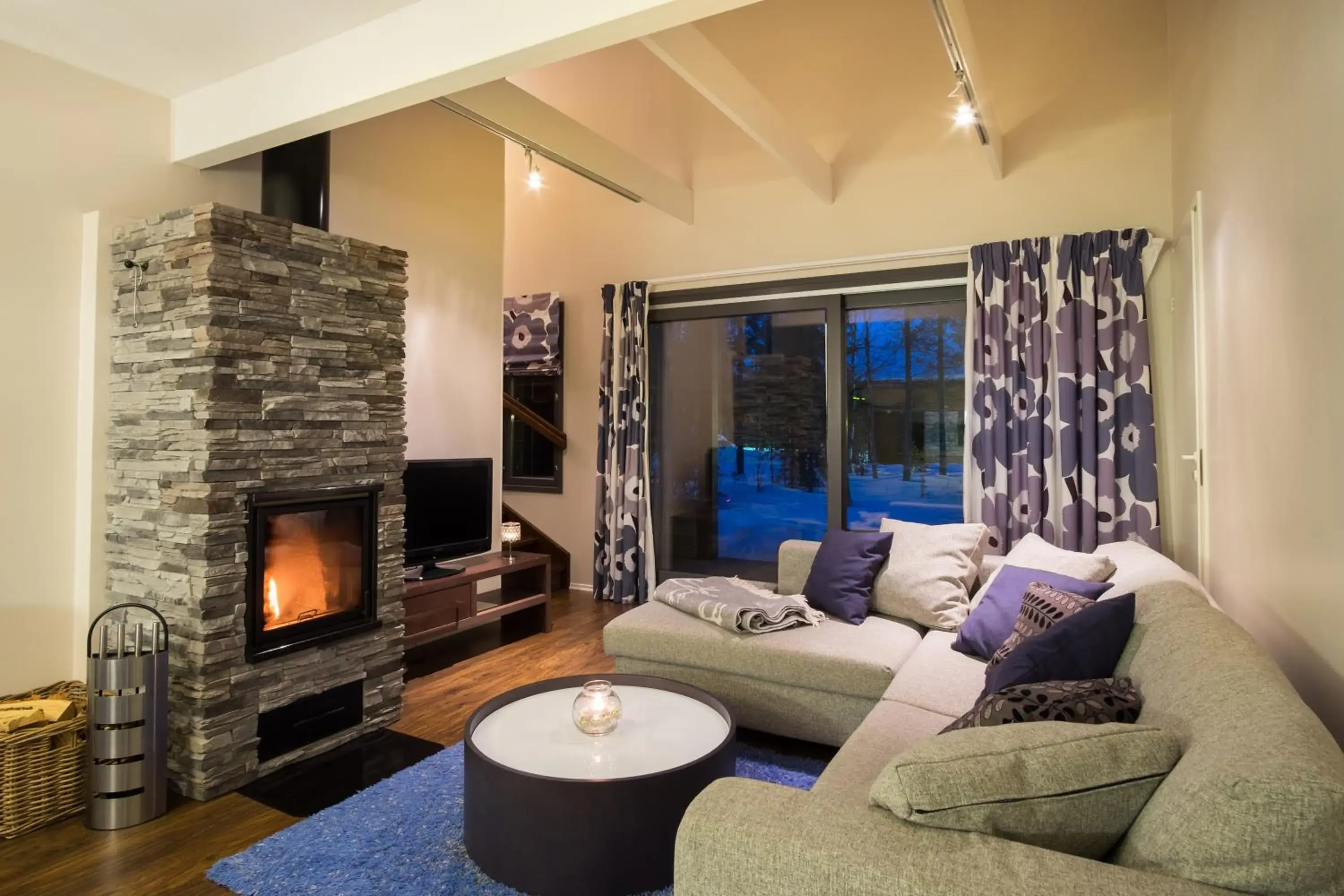 Two-Bedroom Chalet in Hotelli Suomutunturi Two-Bedroom Chalet in Hotelli Suomutunturi