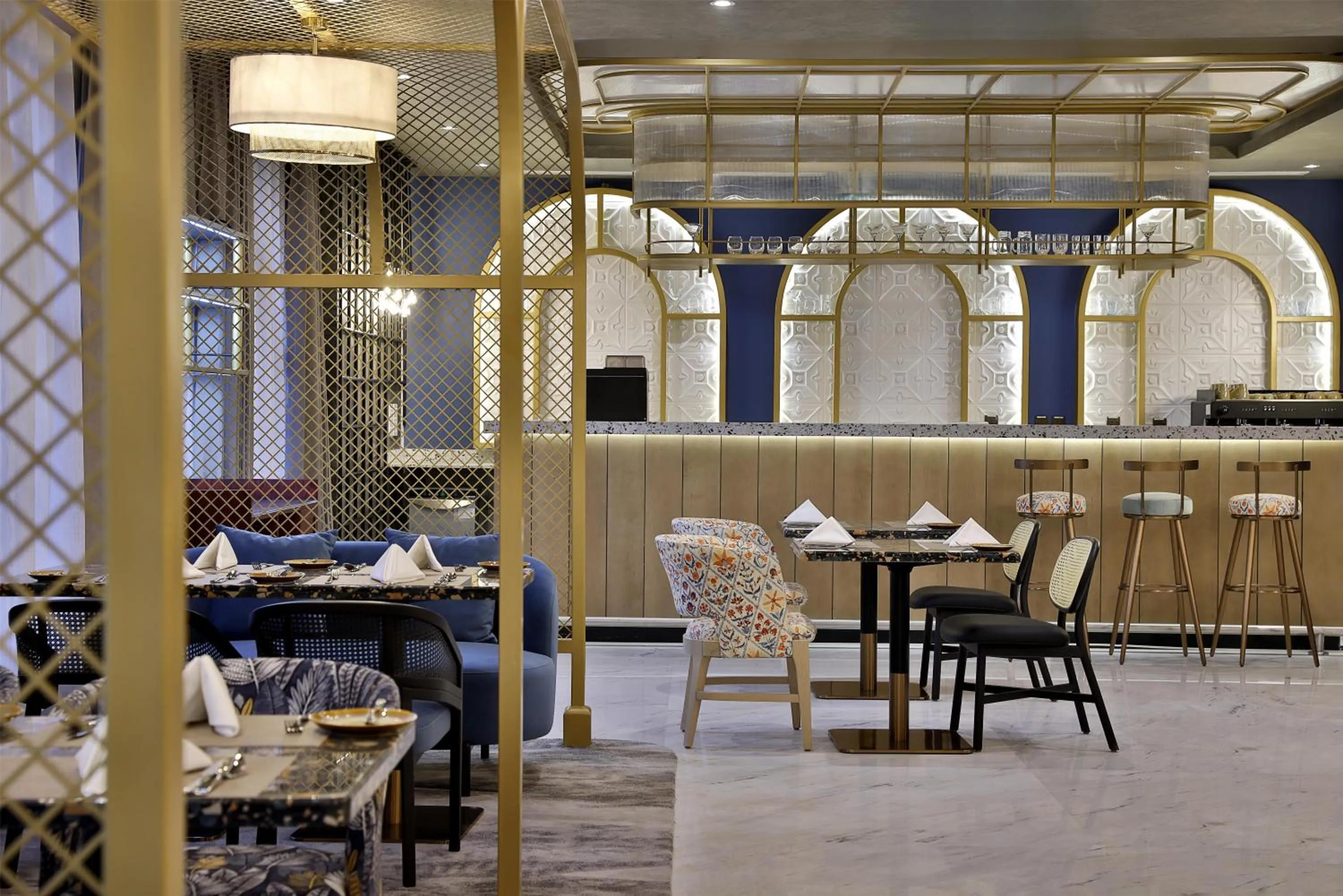 Restaurant/places to eat in Diyar Ajwa, Tapestry Collection By Hilton