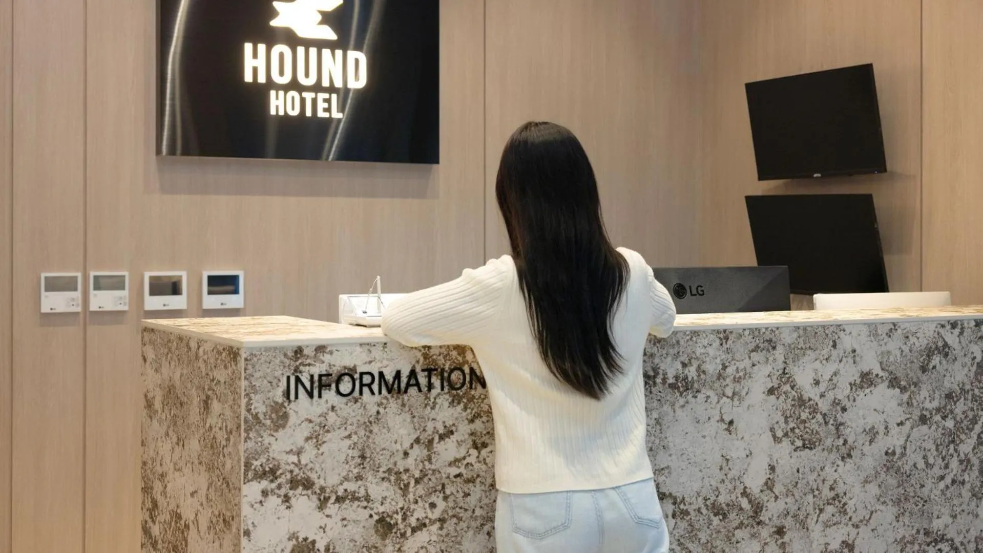 Lobby or reception in Hound Hotel Pohang Yeongildae