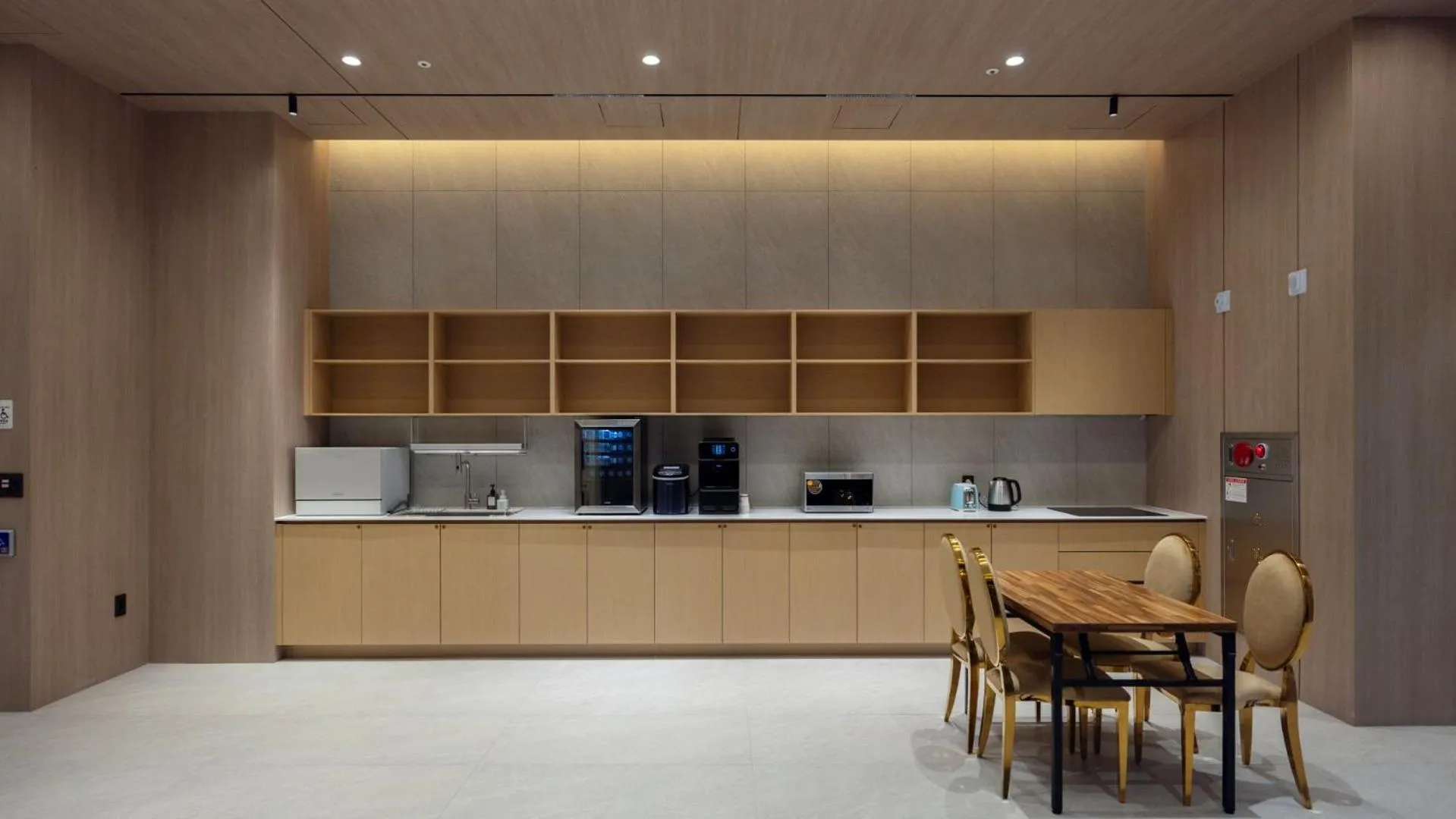 Kitchen or kitchenette in Hound Hotel Pohang Yeongildae