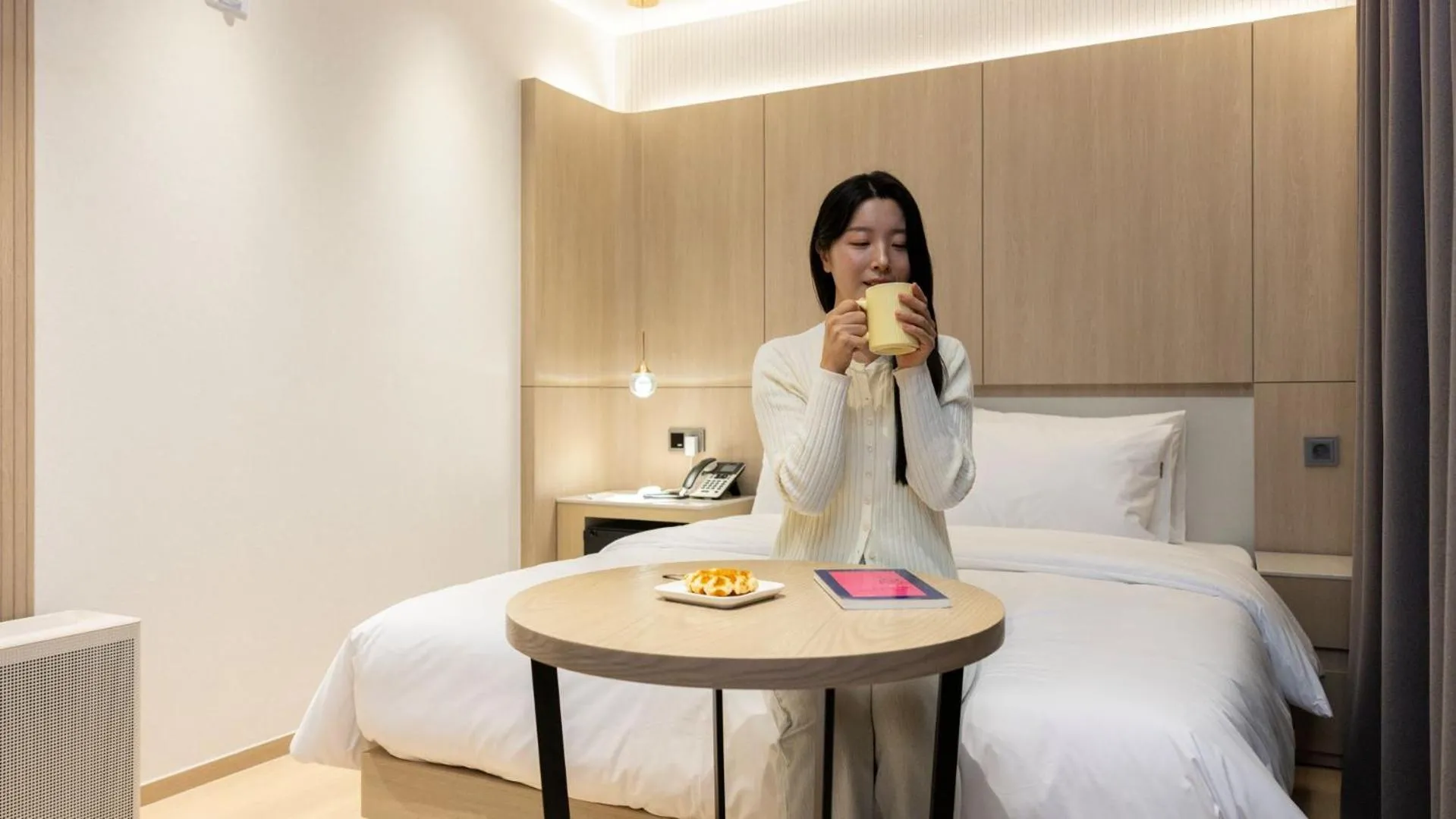 Bedroom, Bed in Hound Hotel Pohang Yeongildae