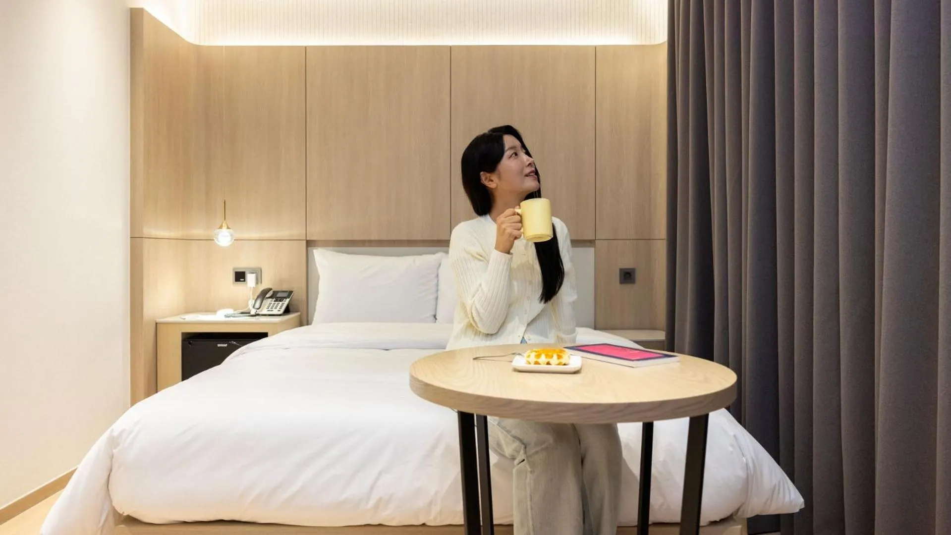 Bedroom, Bed in Hound Hotel Pohang Yeongildae