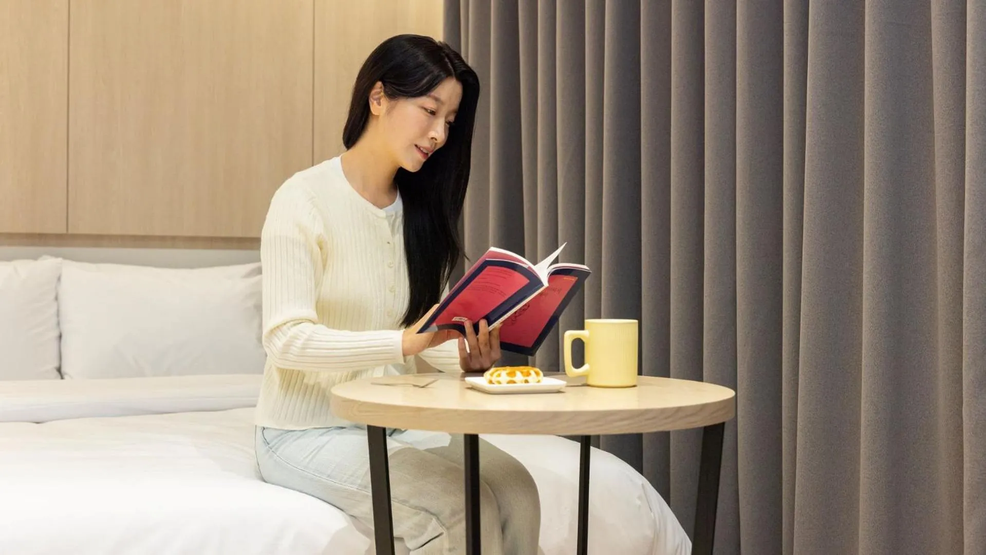 Bedroom, Bed in Hound Hotel Pohang Yeongildae