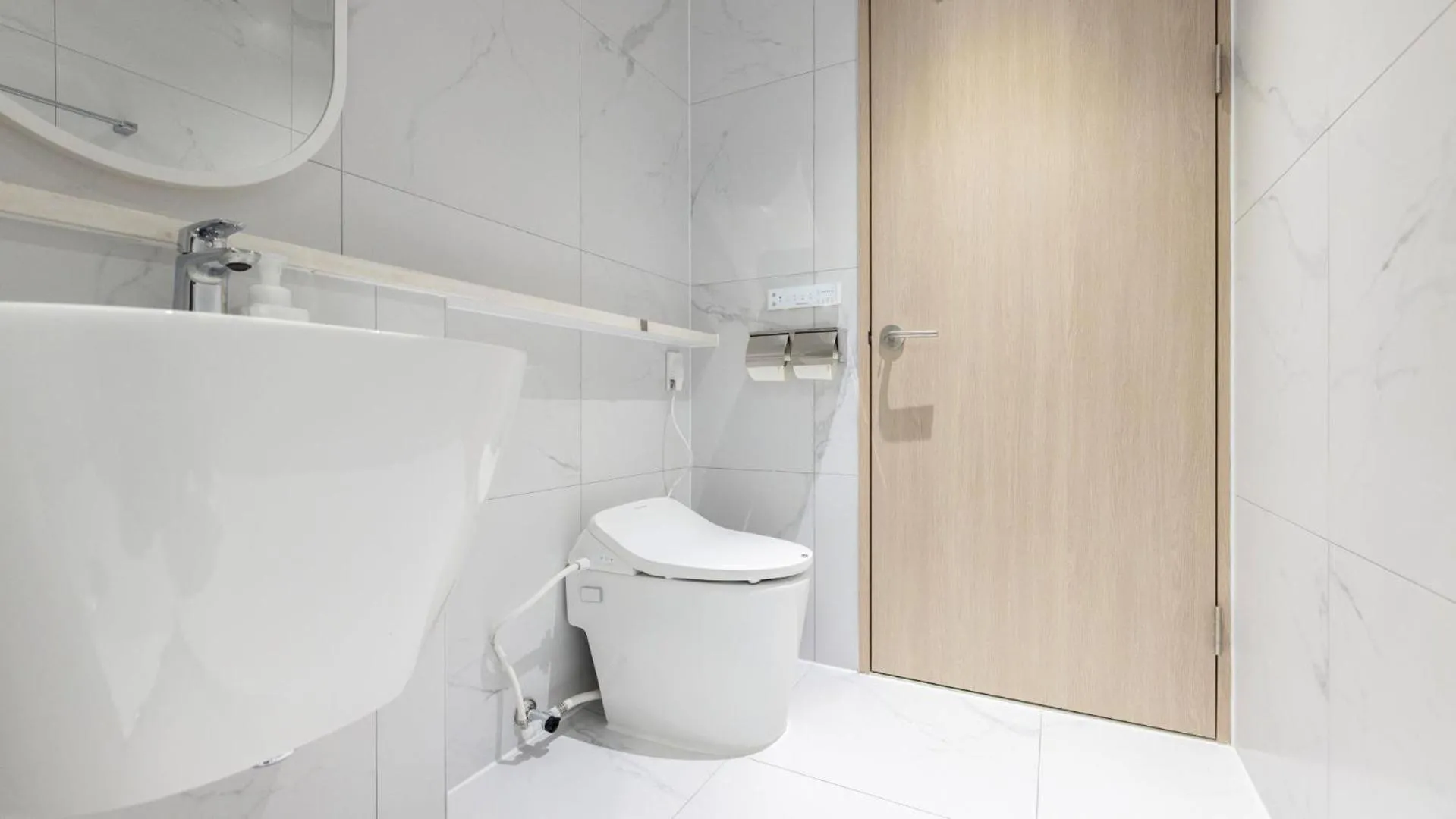 Bathroom in Hound Hotel Pohang Yeongildae