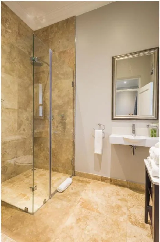 Bathroom in Luxe Avondale Boutique Hotel