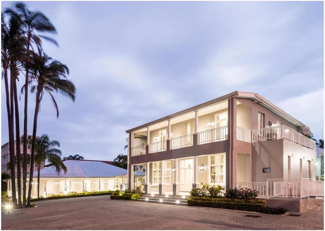 Property building in Luxe Avondale Boutique Hotel