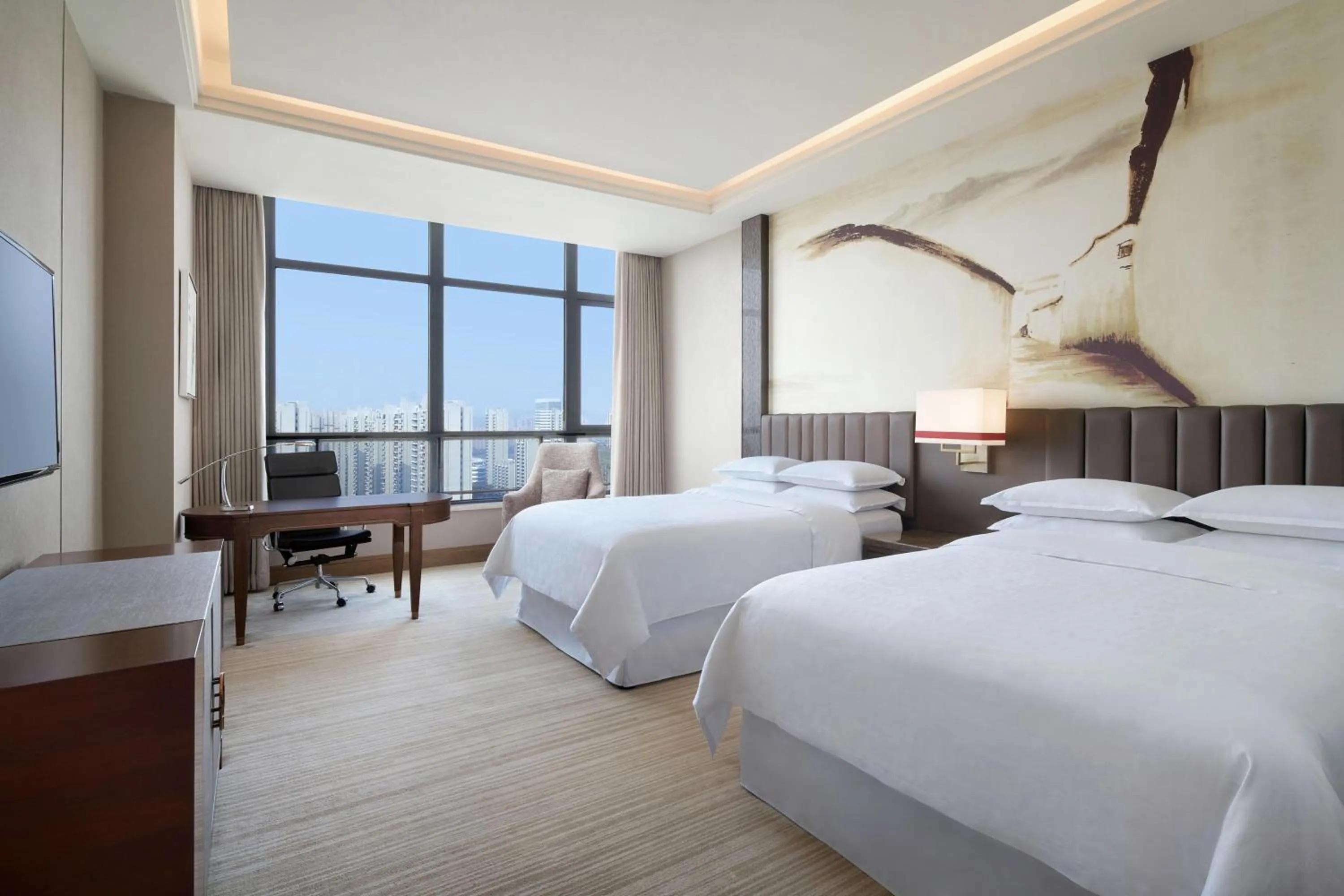 Photo of the whole room, Bed in Sheraton Chuzhou Hotel