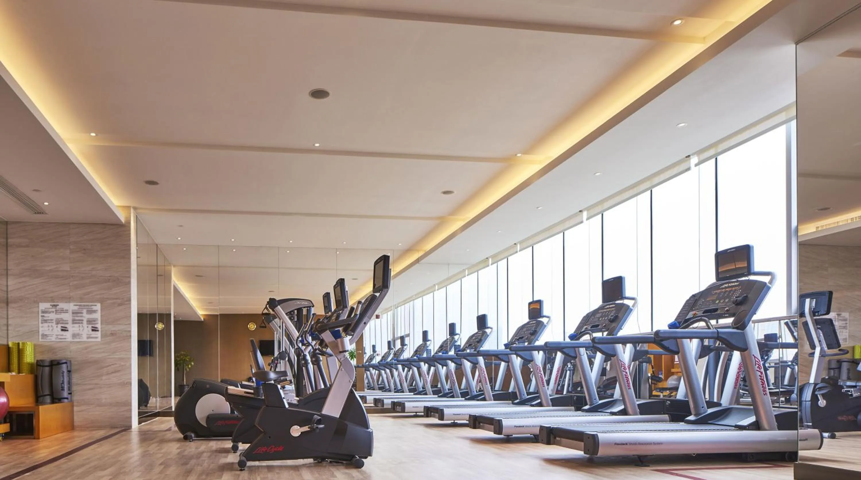 Fitness centre/facilities in Sheraton Chuzhou Hotel
