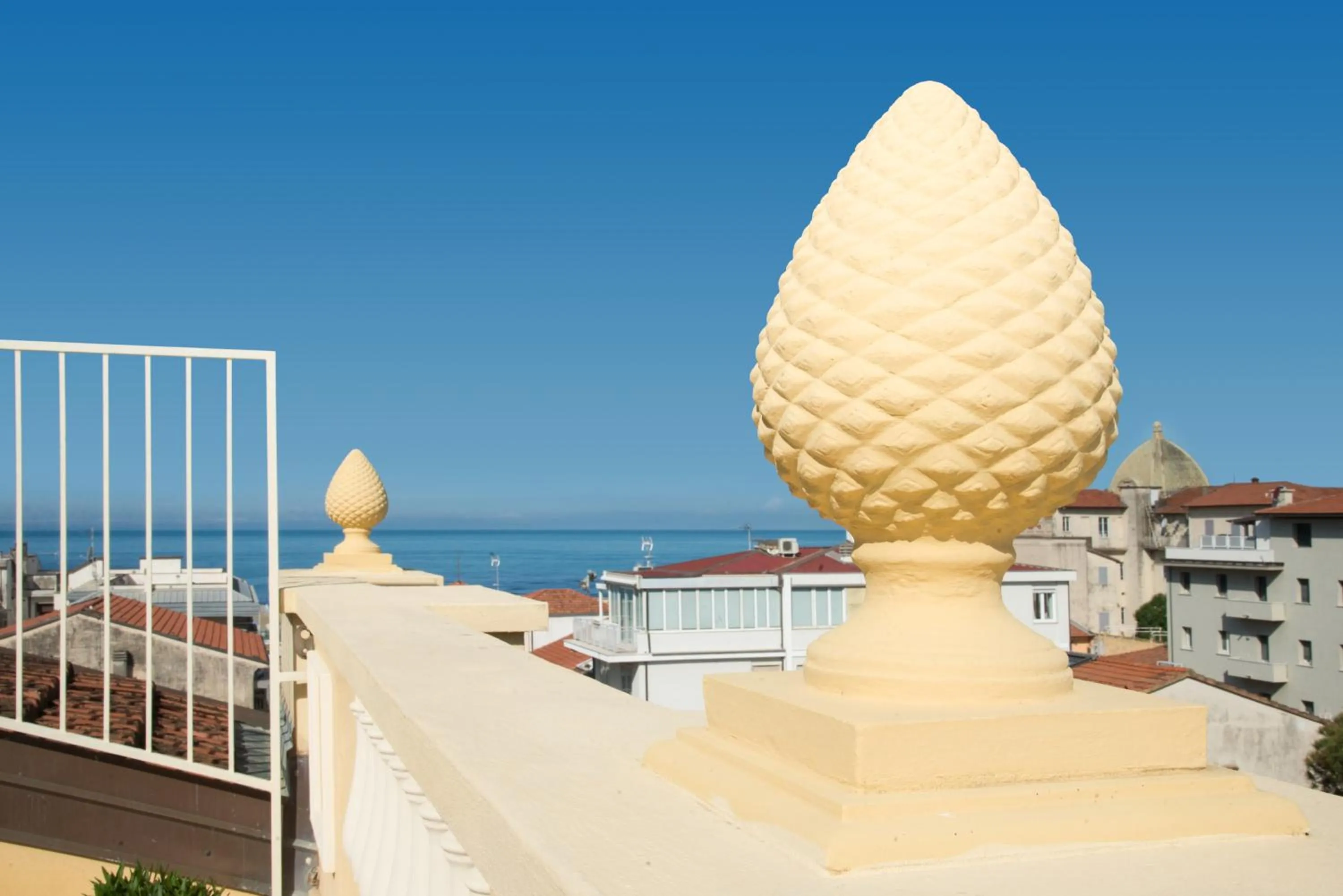 Sea view in Residence Colombo