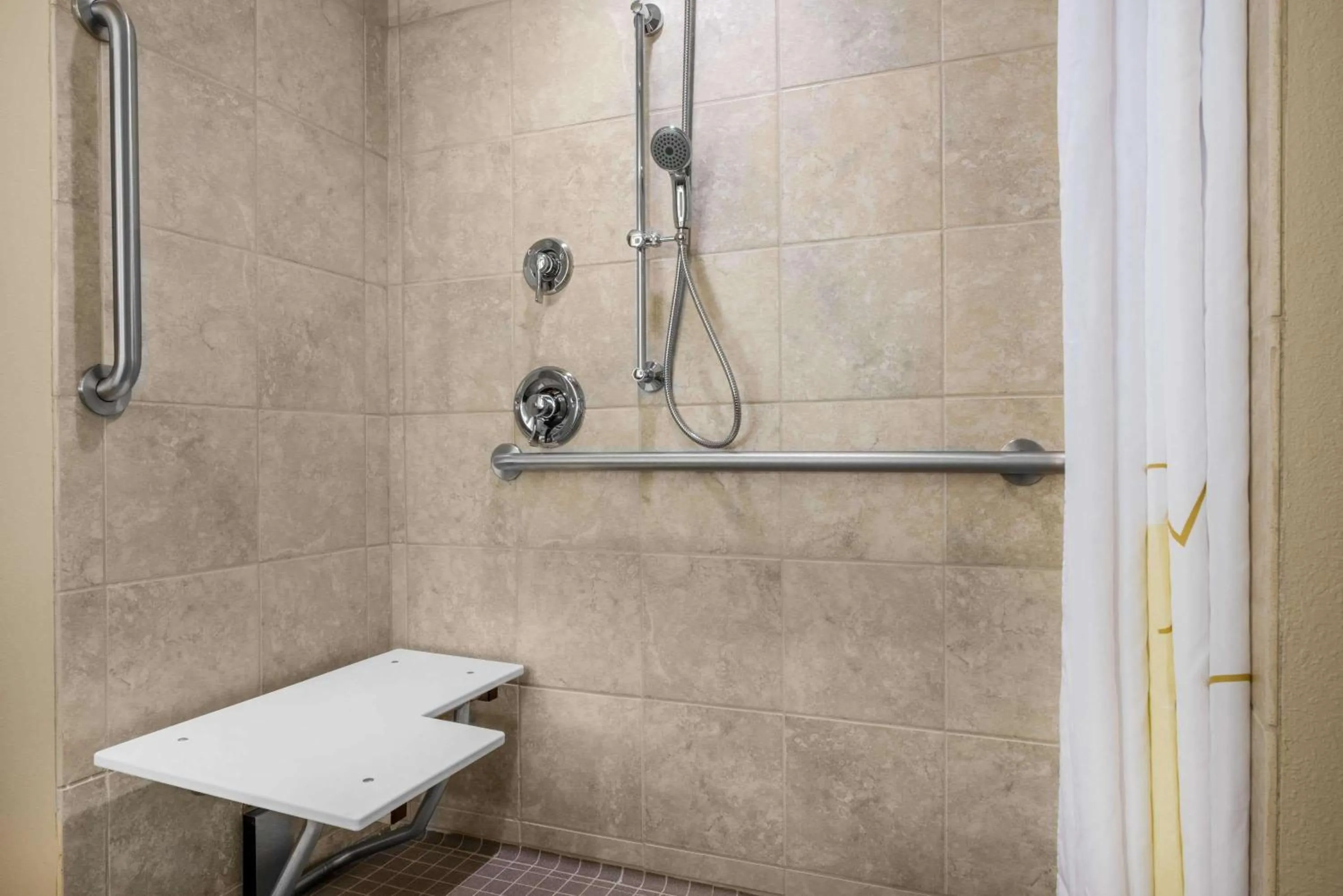 Shower in Hawthorn Suites by Wyndham Bridgeport
