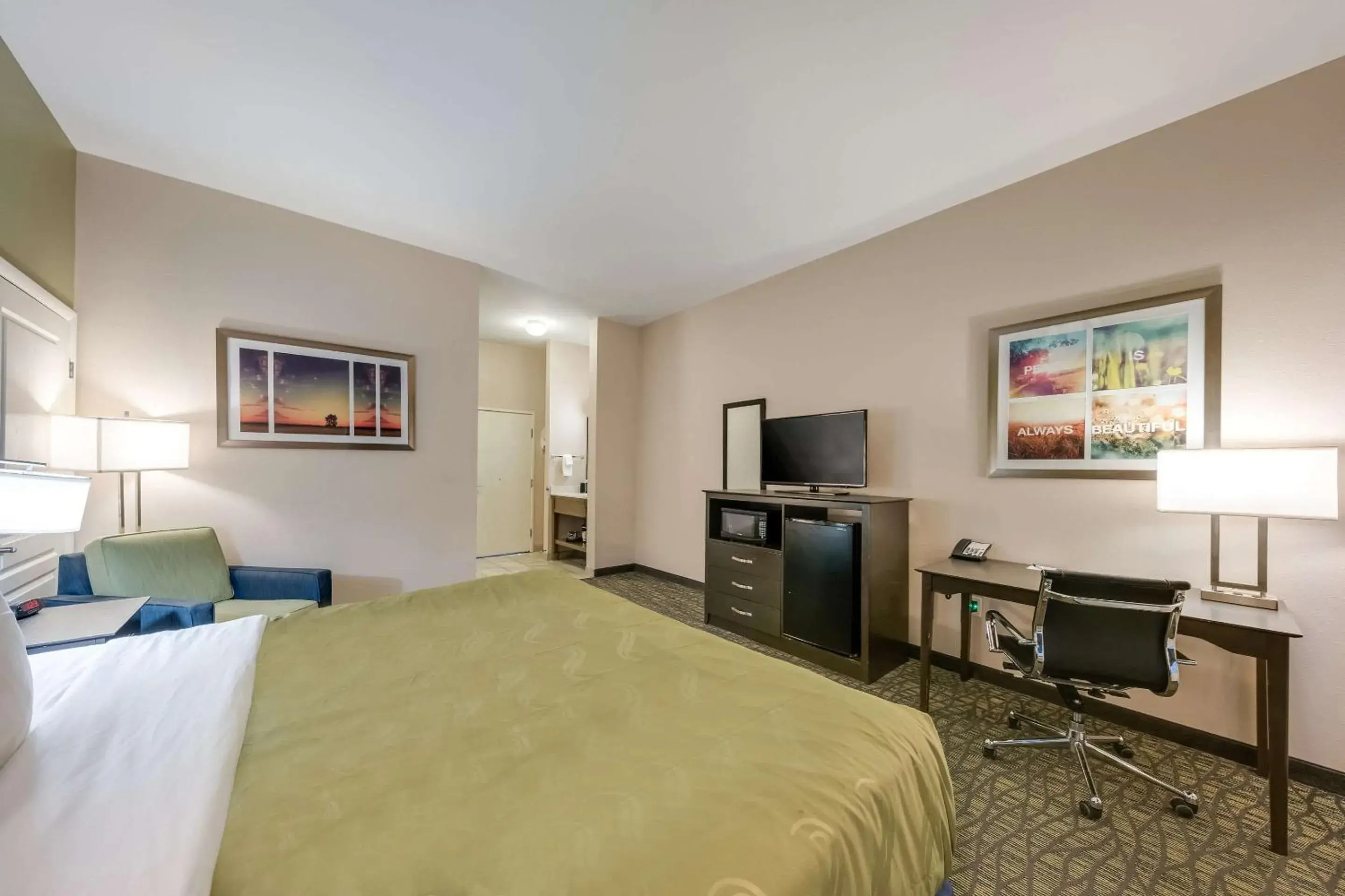 Bedroom, Bed in Quality Inn & Suites Ardmore Bedroom, Bed in Quality Inn & Suites Ardmore