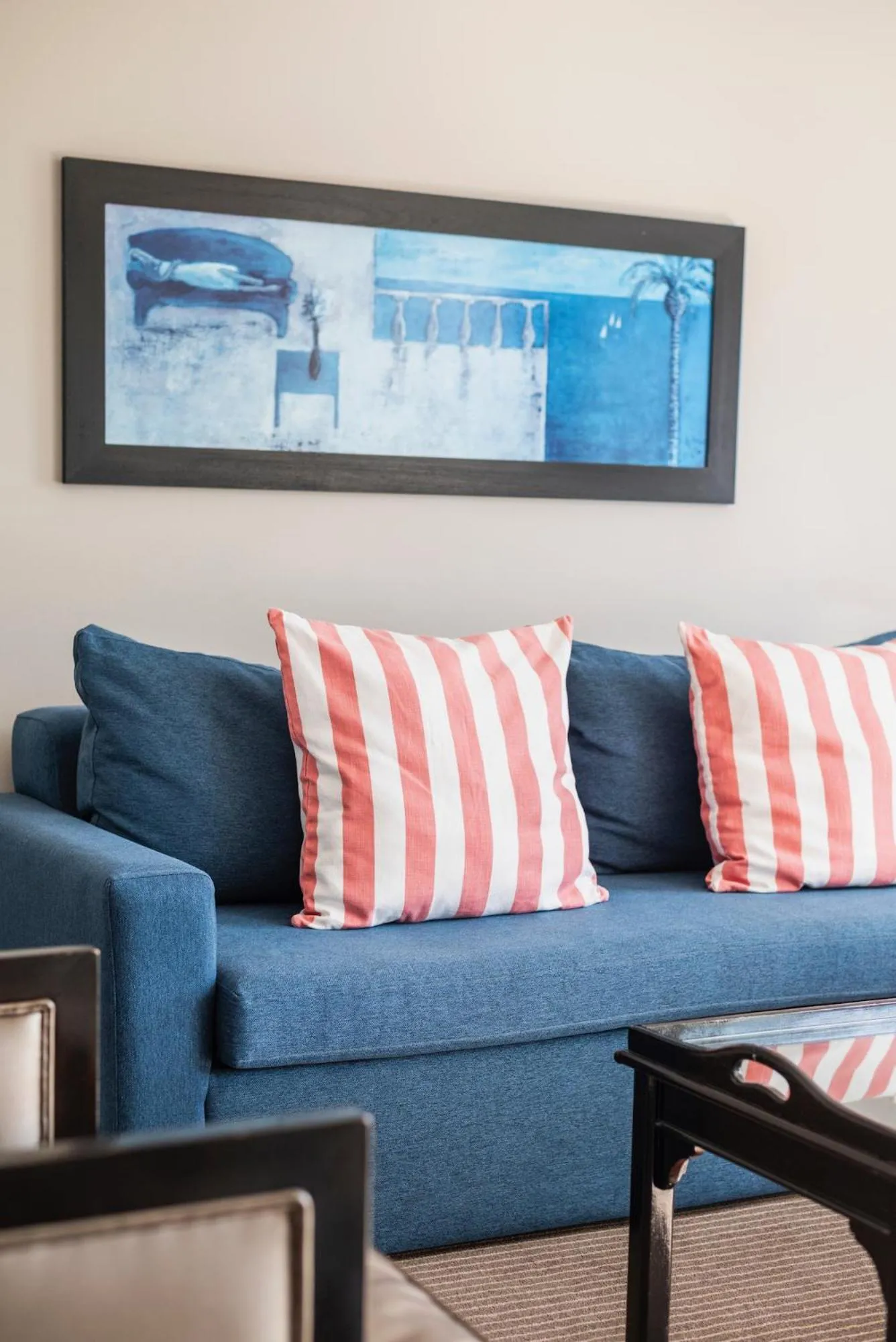 Seating area in The Bantry Aparthotel by Totalstay
