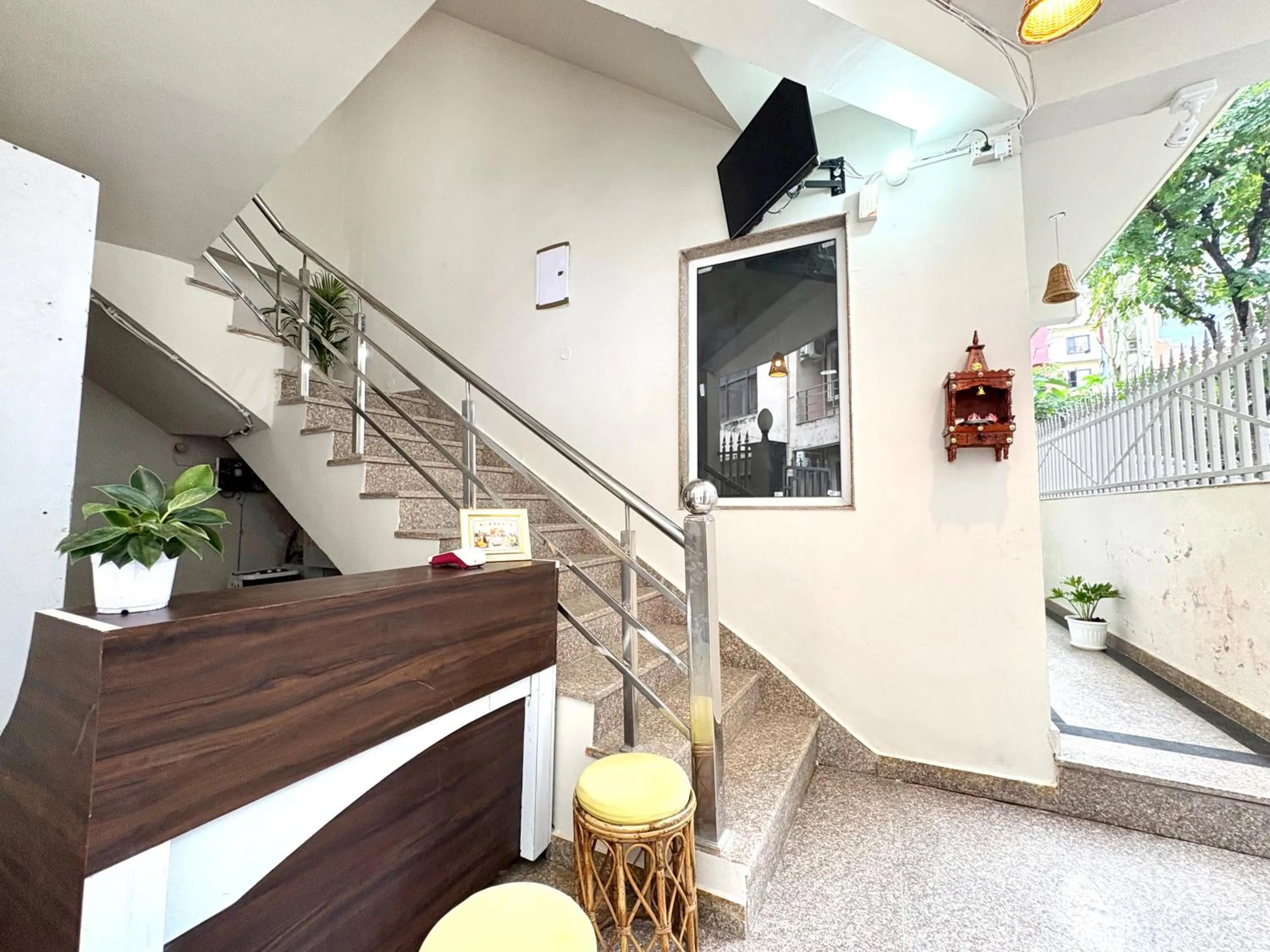 Lobby or reception in Zuna Stayz Tapovan Rishikesh