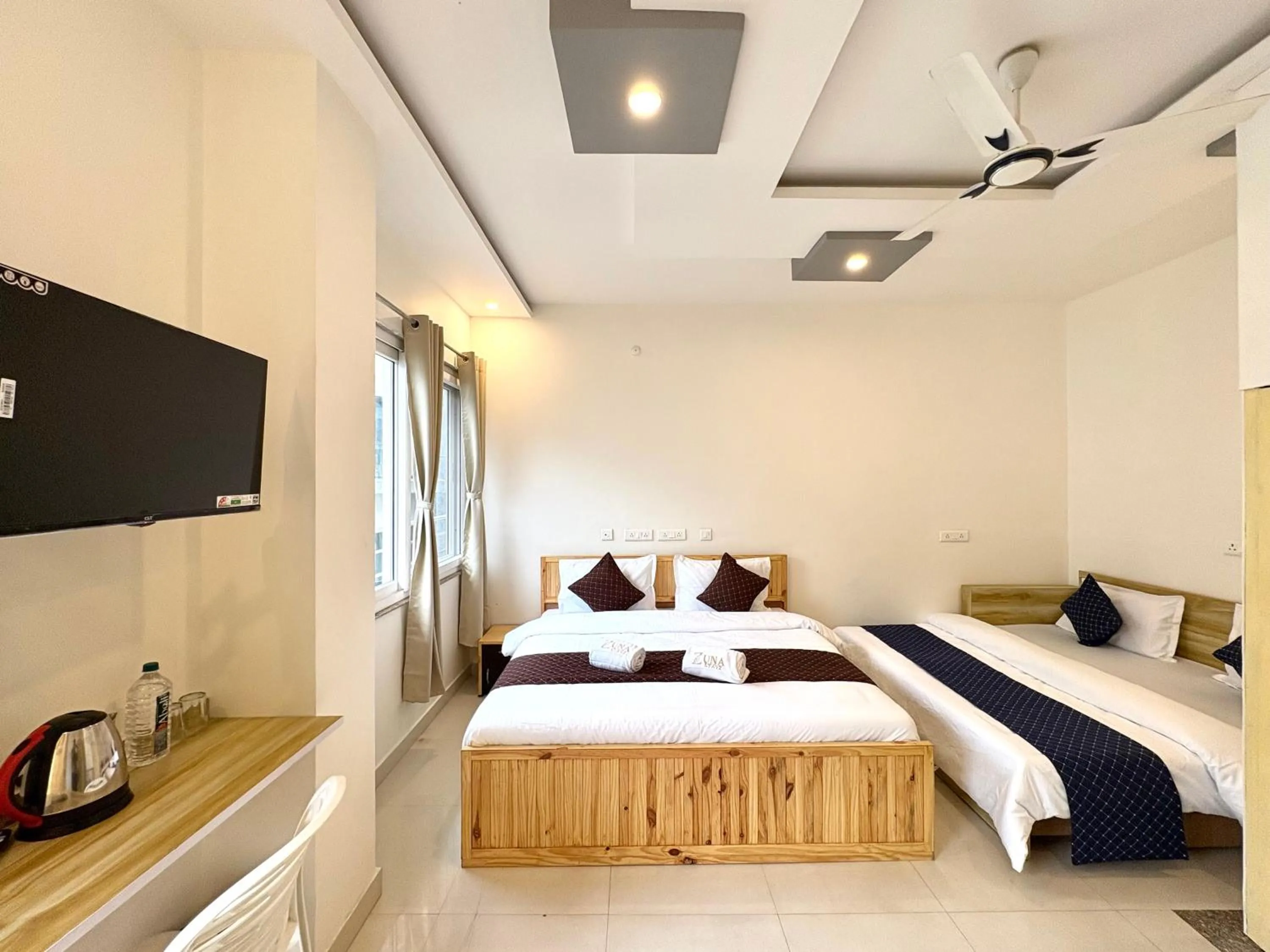 Bed in Zuna Stayz Tapovan Rishikesh