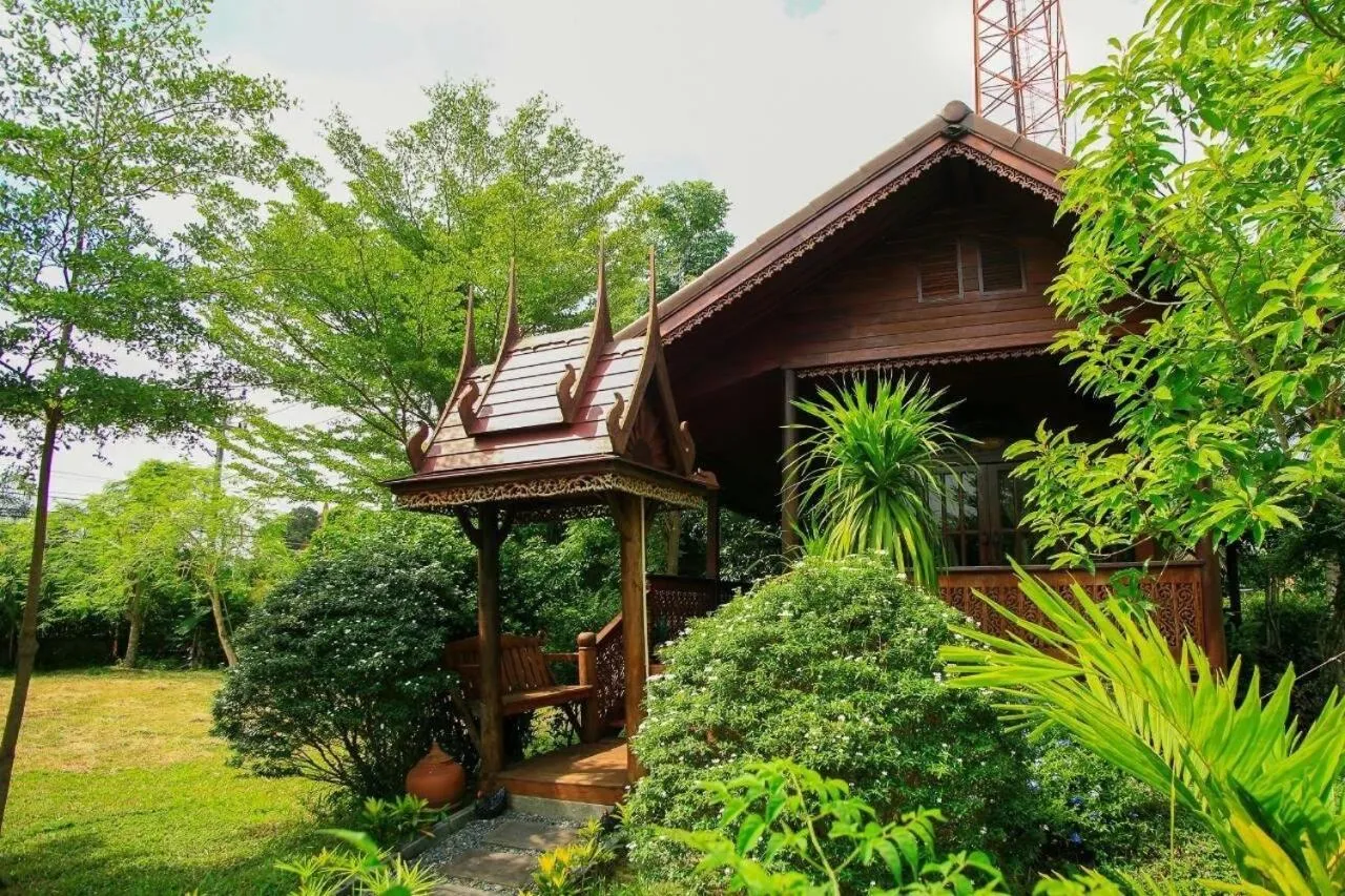 Deluxe Double or Twin Room in Panpim Resort