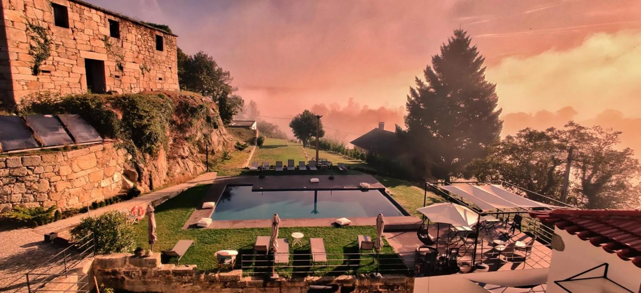 Swimming pool in Paço de Vilharigues