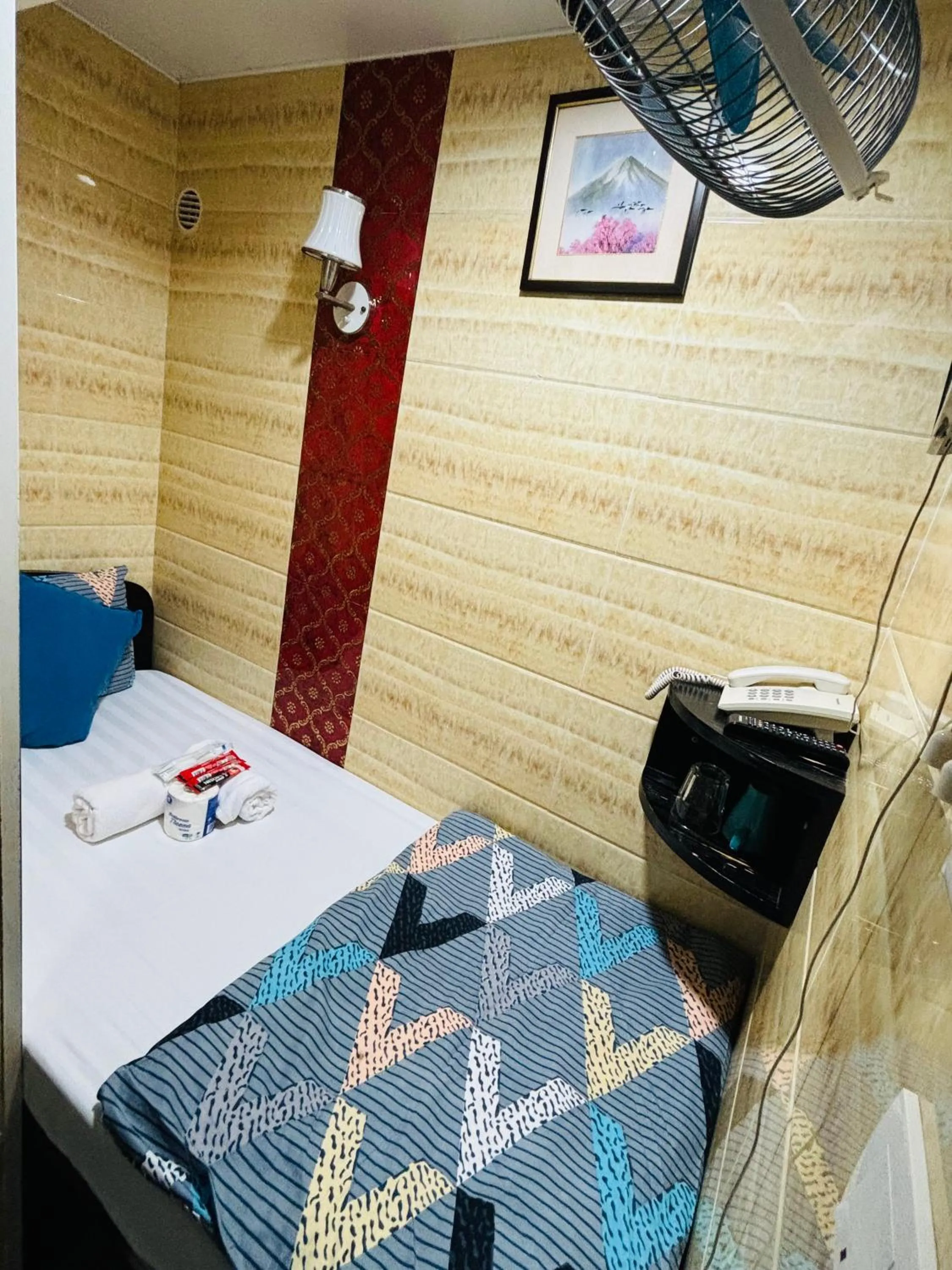 Bed in Philippine Hostel