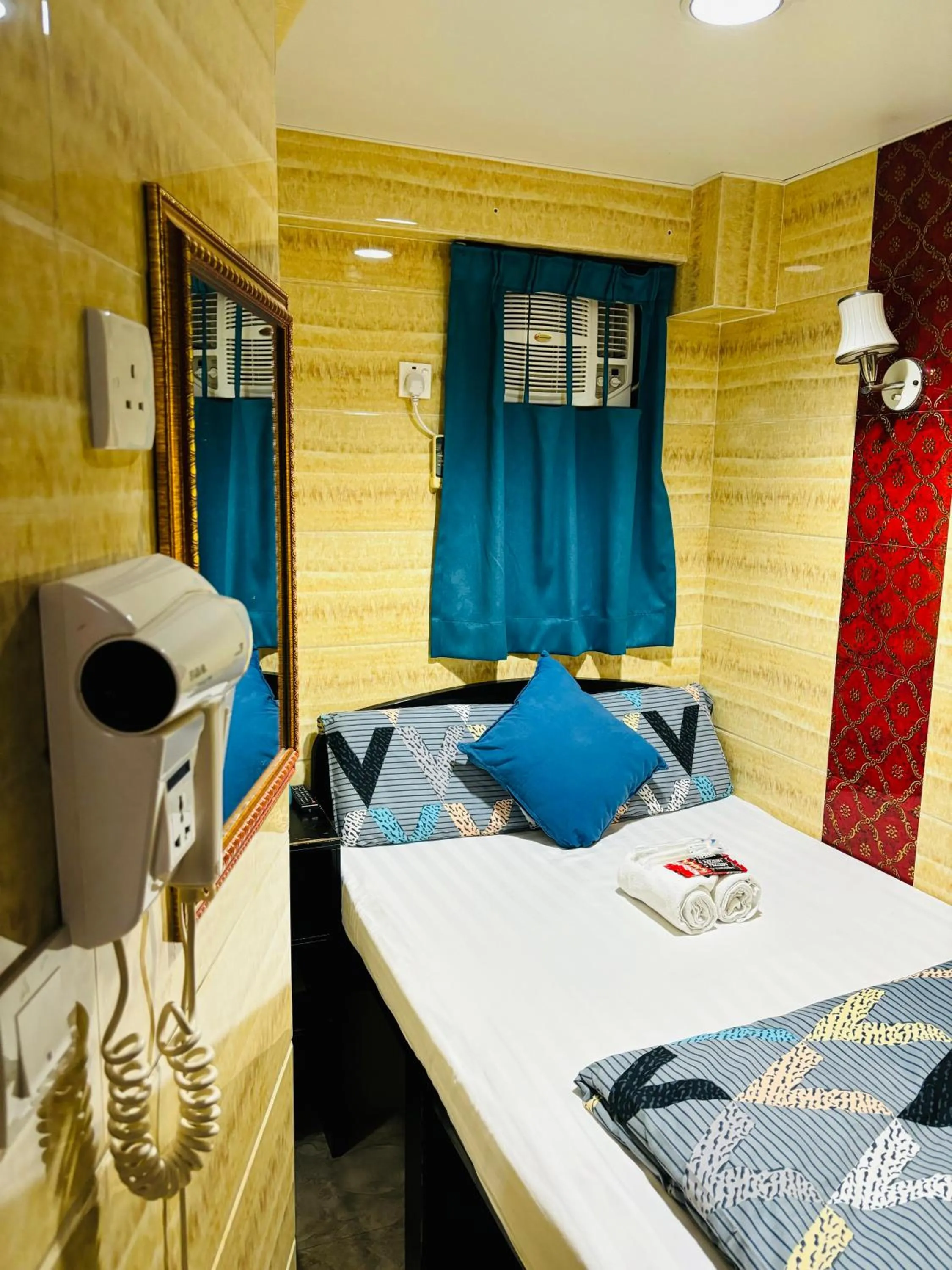 Bedroom, Bed in Philippine Hostel